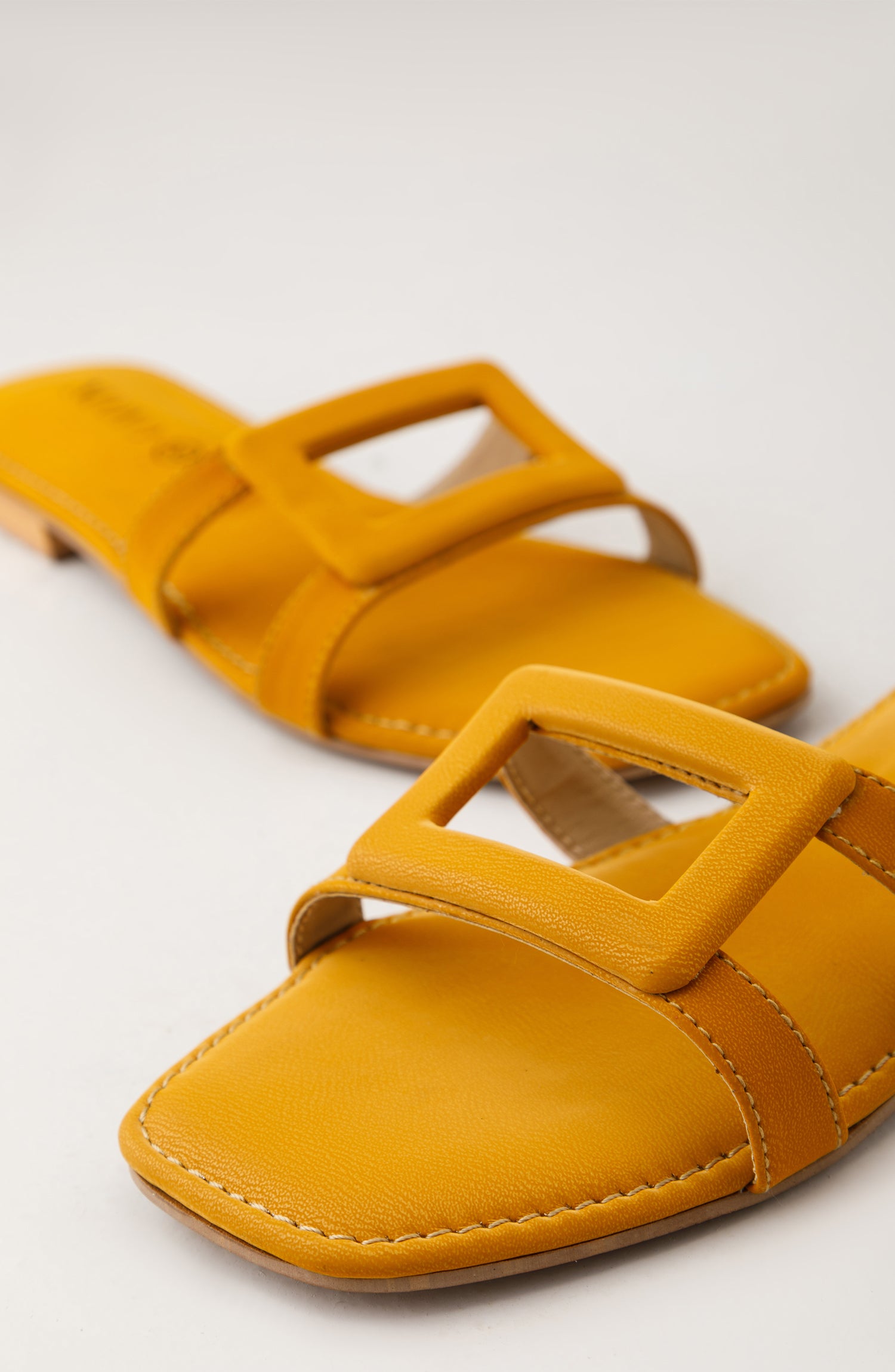 WAFF23W-1005 MUSTARD MIX  FOOTWEAR FLAT SANDALS