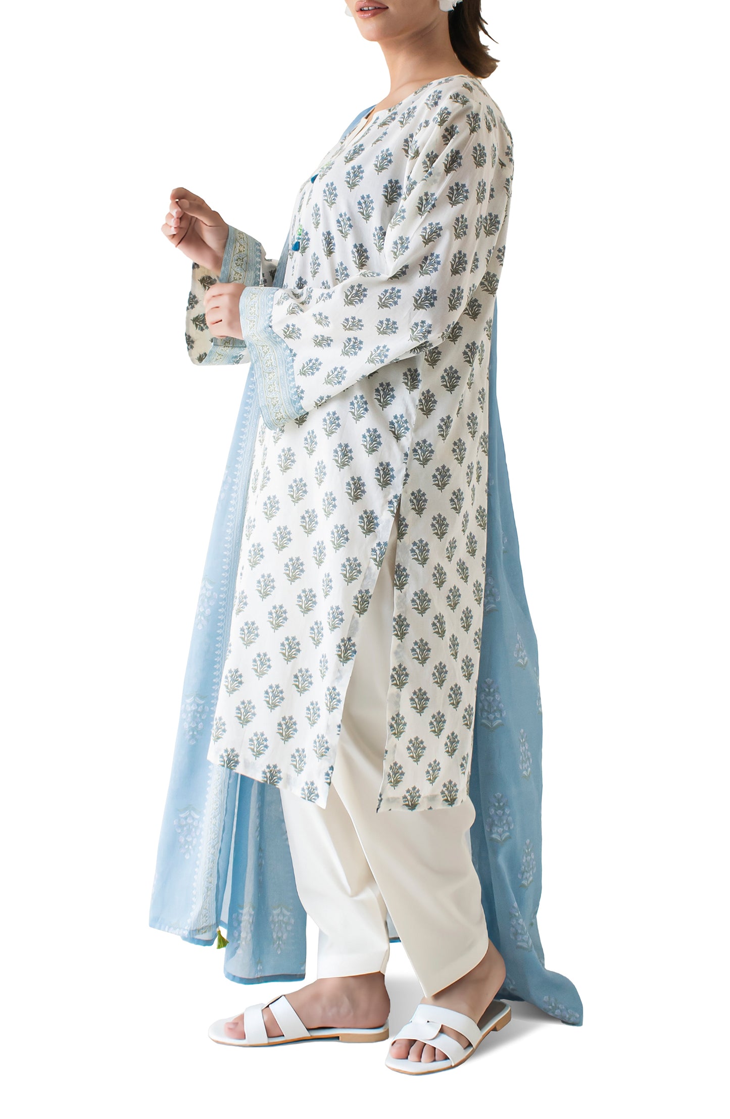 OTL-24-131/U SKY BLUE LAWN Women UNSTITCHED SHIRT DUPATTA PANTS