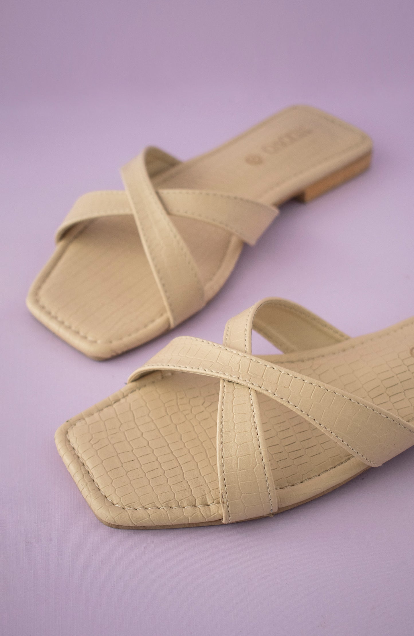 ORFS-100 BEIGE MIX  FOOTWEAR FLAT SANDALS