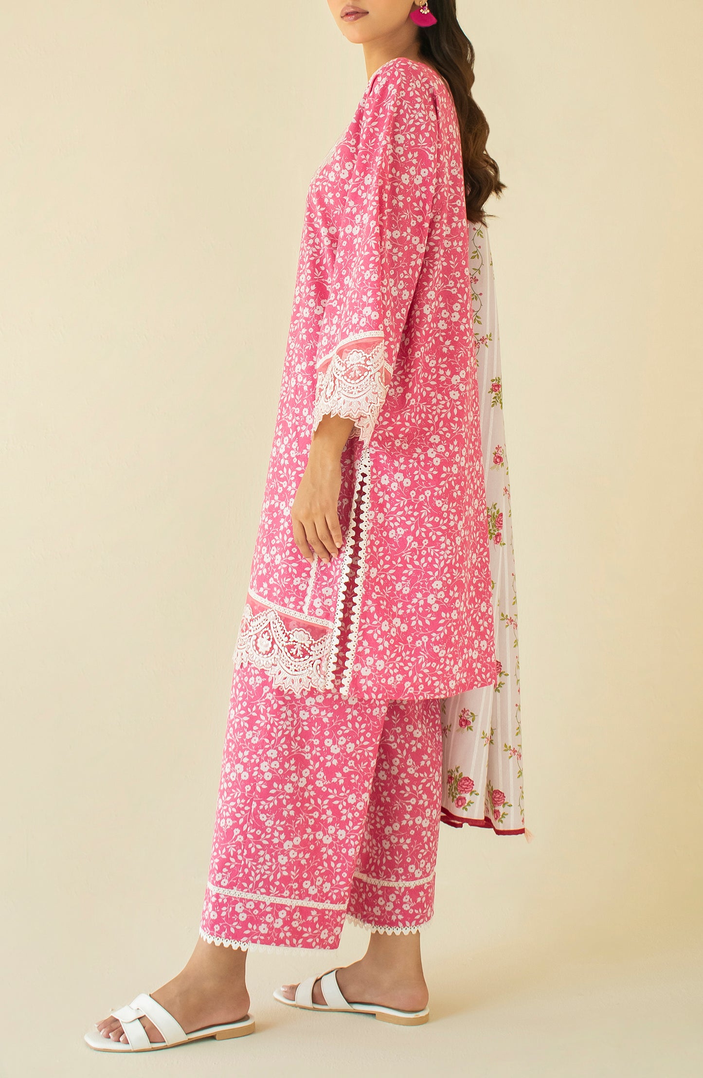 OTL-24-479/U PINK KARANDI Women UNSTITCHED SHIRT DUPATTA PANTS