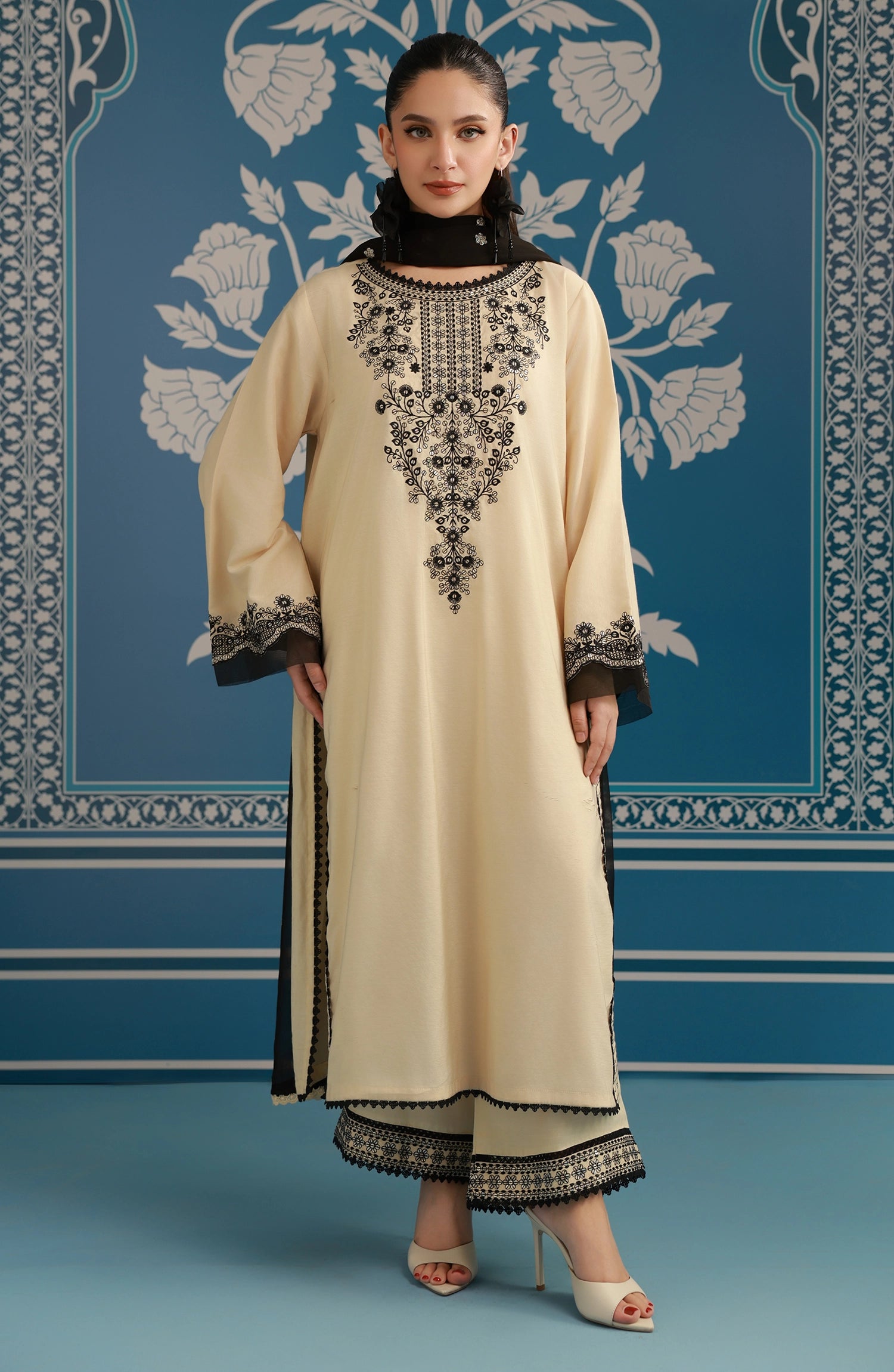 Stitched | 3 Piece | Embroidered | Raw Silk Shirt | WRFR24S-3023/S BEIGE