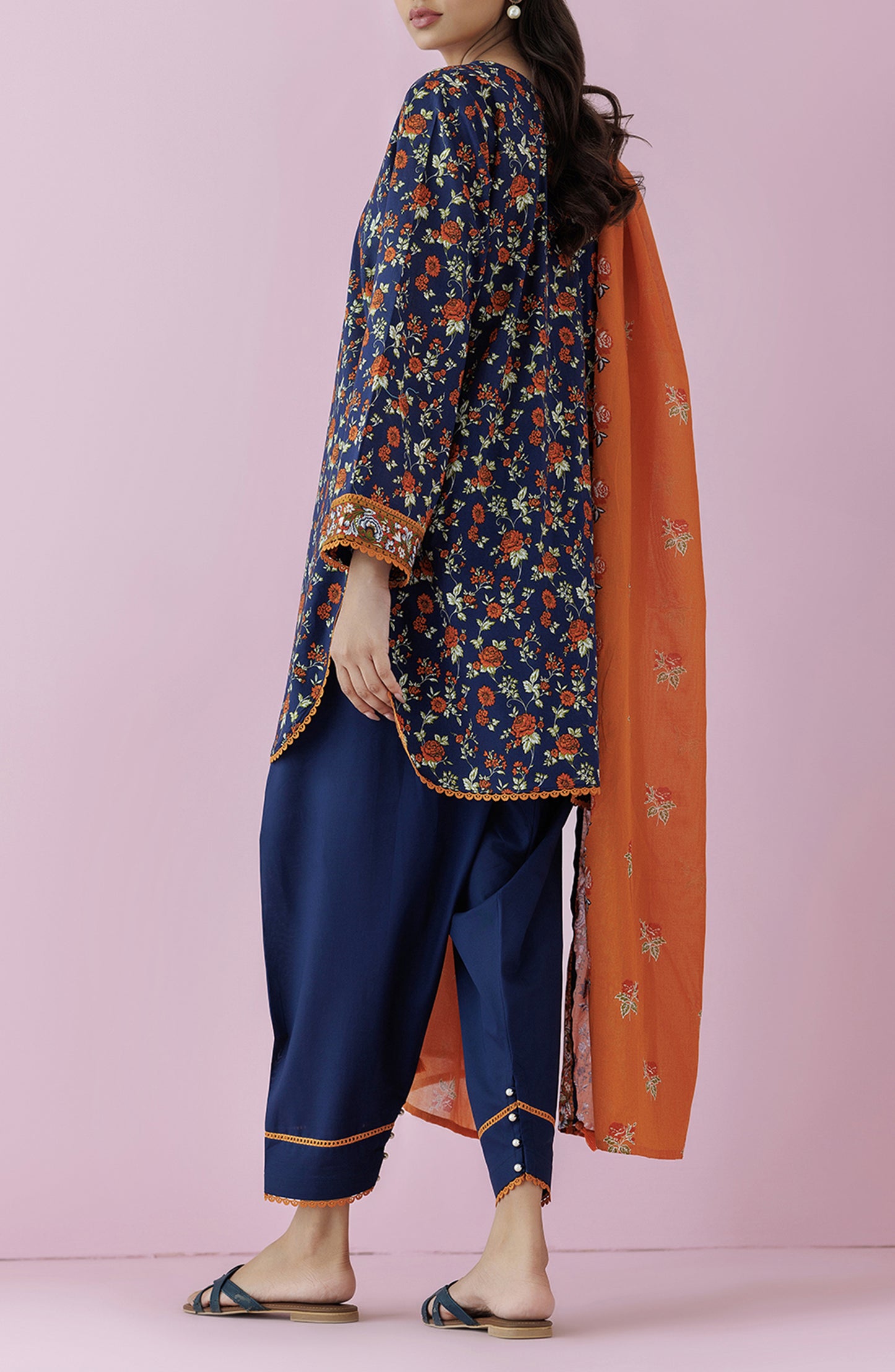 NRDS-24-001/U BLUE LAWN  UNSTITCHED SHIRT DUPATTA