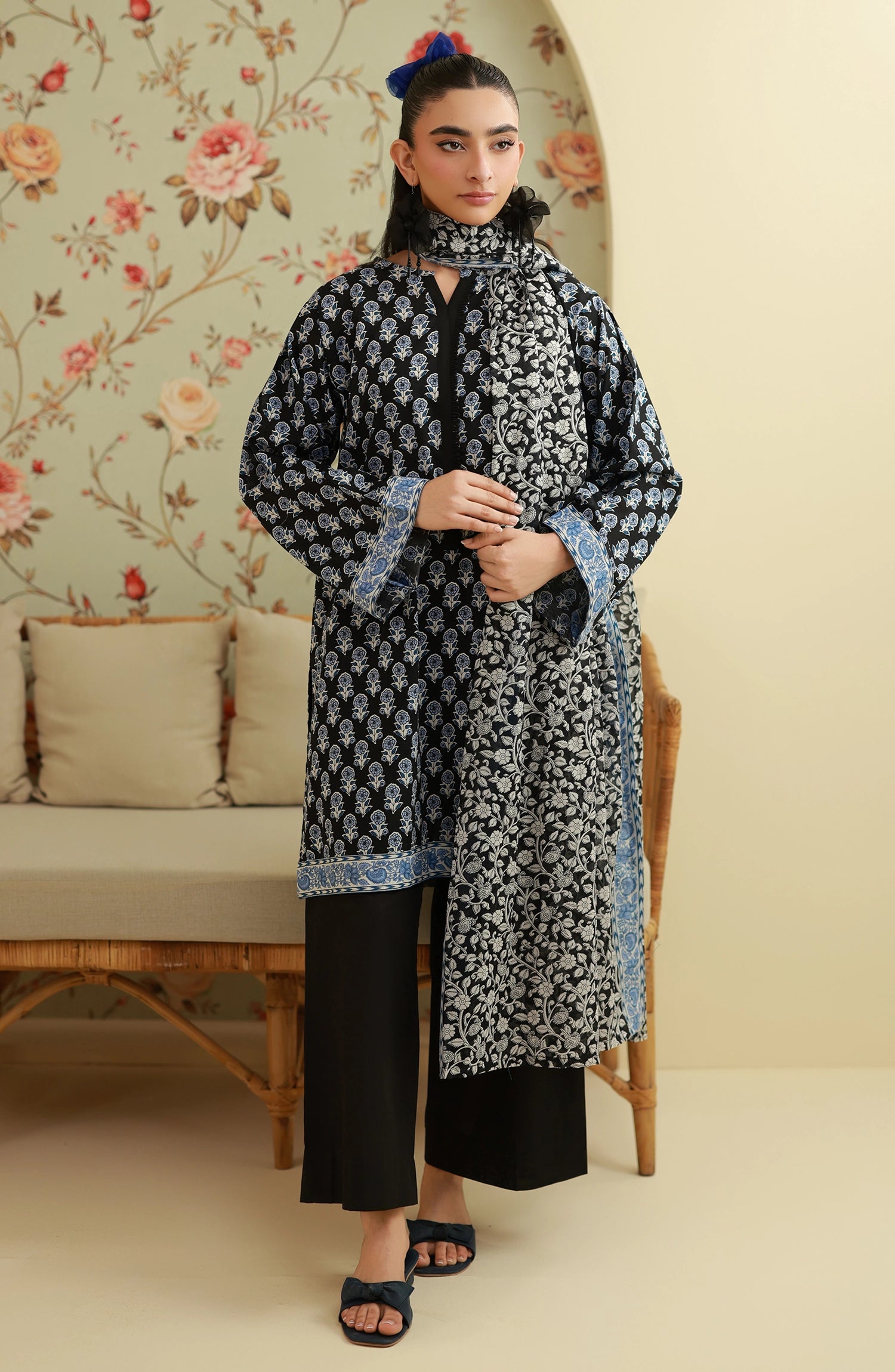 Unstitched | 3 Piece | Printed | Lawn Shirt | OTL-20615/U BLACK
