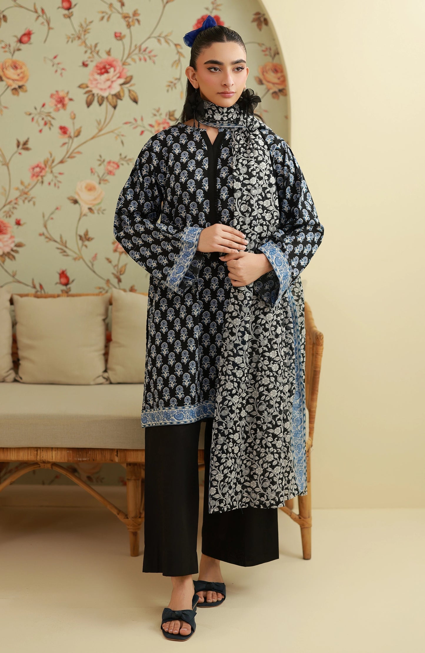 Unstitched | 3 Piece | Printed | Lawn Shirt | OTL-20615/U BLACK