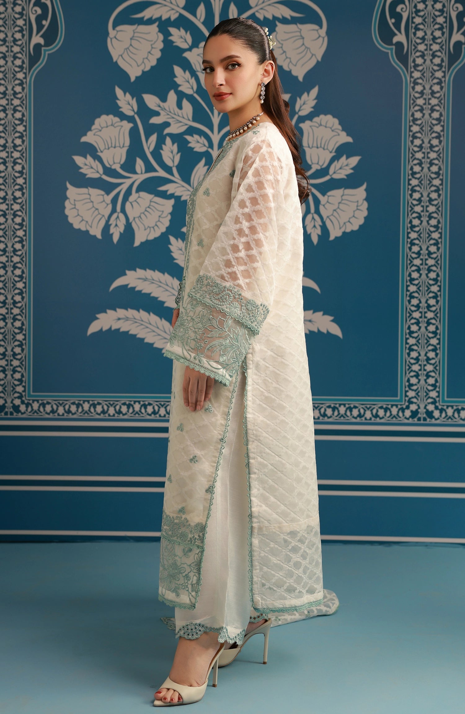 Stitched | 3 Piece | Embroidered | Jacquard Shirt | WRFC25S-3013/S WHITE