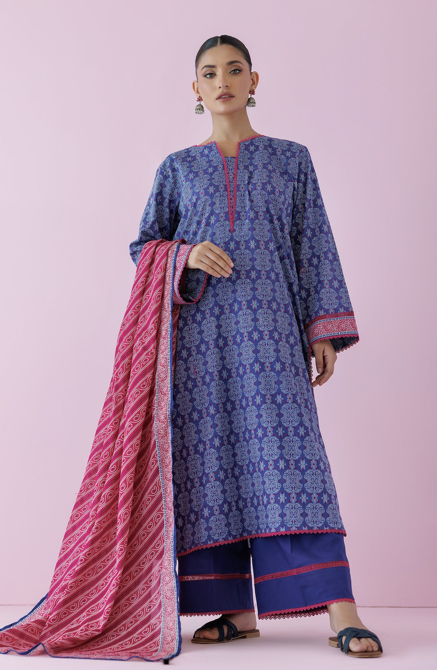 unstitched 3 piece lawn suits for women online in pakistan