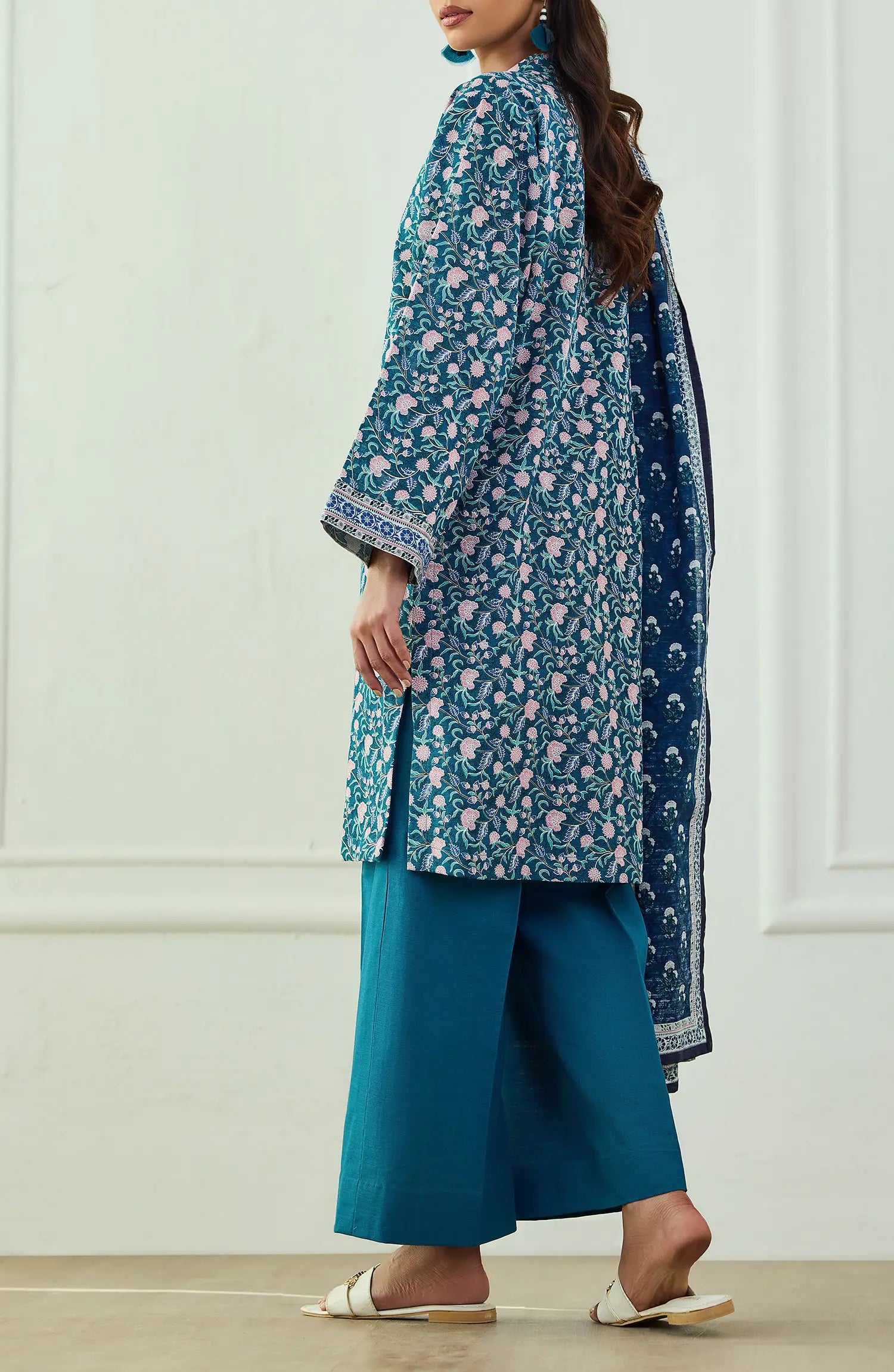 Unstitched | 3 Piece | Printed | Khaddar Shirt | OTL-25-438/U TEAL
