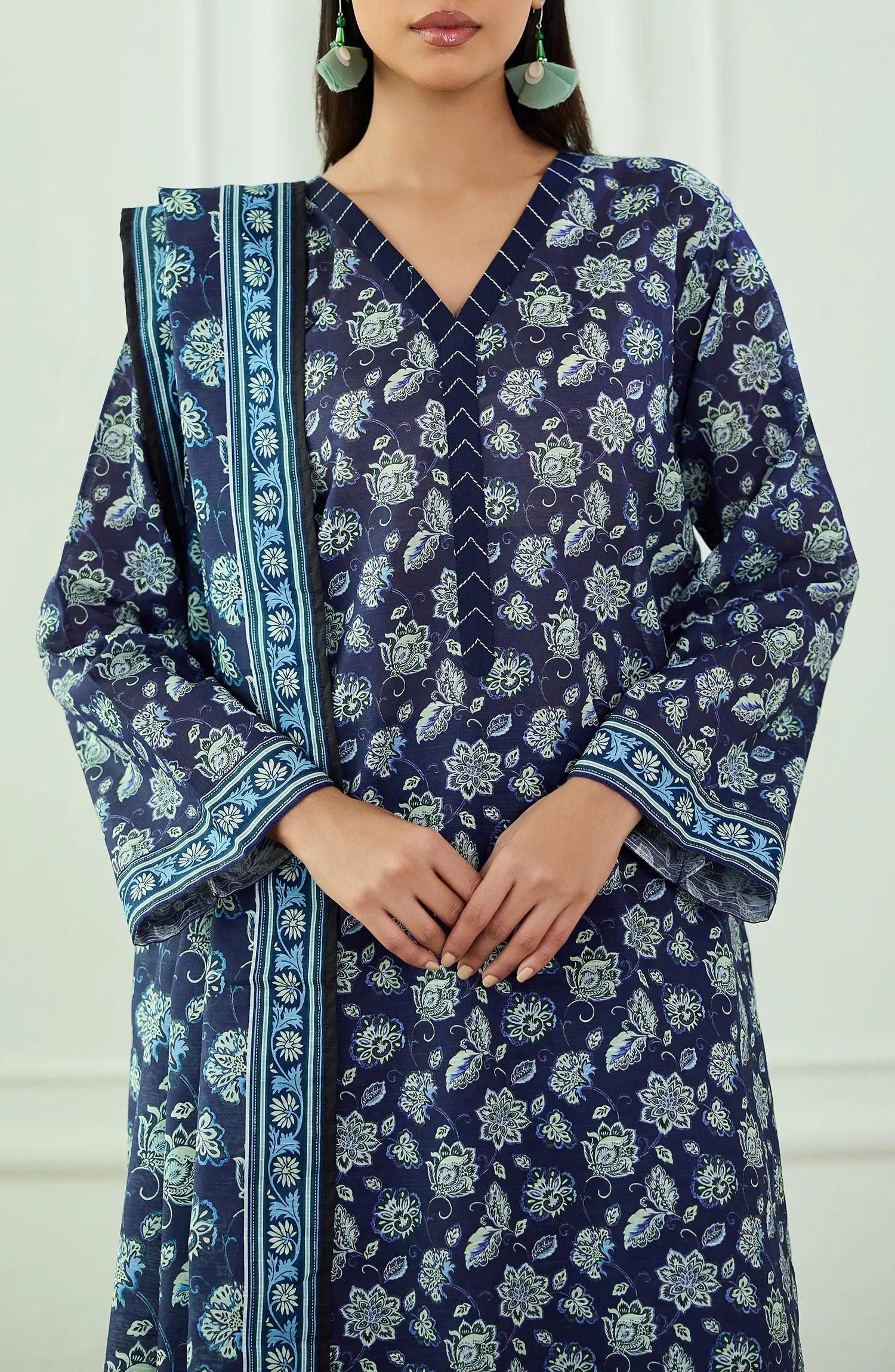 Unstitched | 3 Piece | Printed | Texture Lawn Shirt | OTL-25-469/U PURPLE