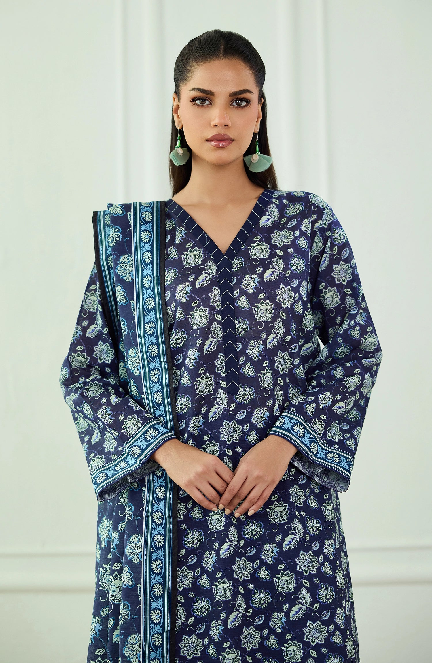 Unstitched | 3 Piece | Printed | Texture Lawn Shirt | OTL-25-469/U PURPLE