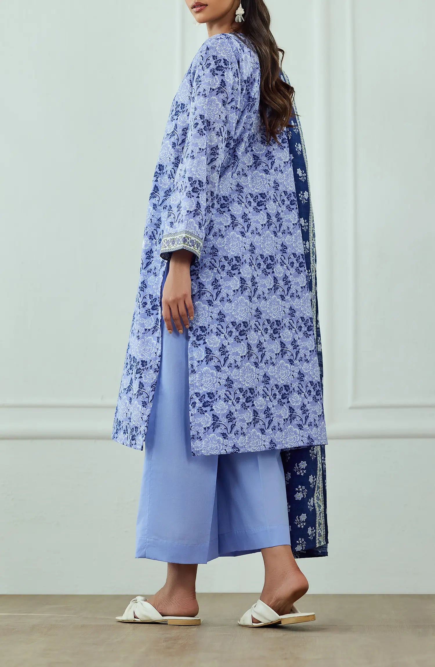 Unstitched | 3 Piece | Printed | Texture Lawn Shirt | OTL-25-574/U BLUE
