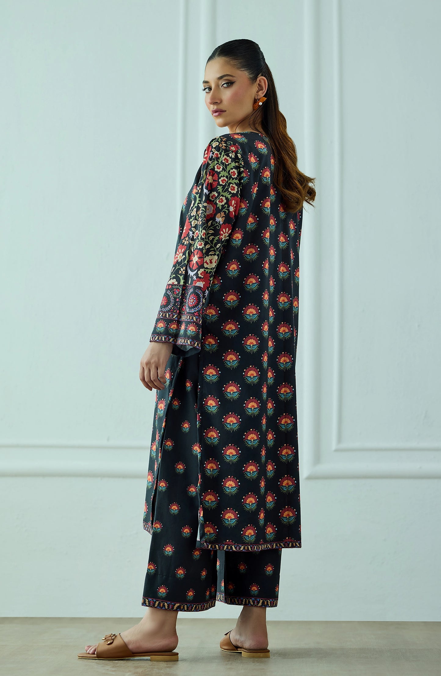 Stitched | 2 Piece | Printed | Cotton Viscose Shirt | WRCV25S-2012/S BLACK