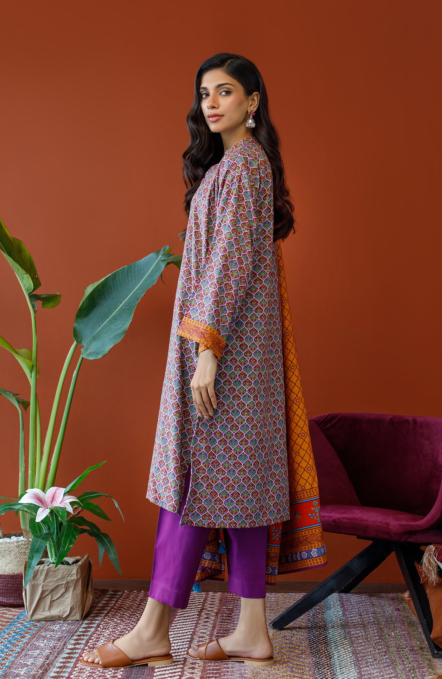 OTL-23-340/U MAGENTA KHADDAR Women UNSTITCHED SHIRT DUPATTA PANTS