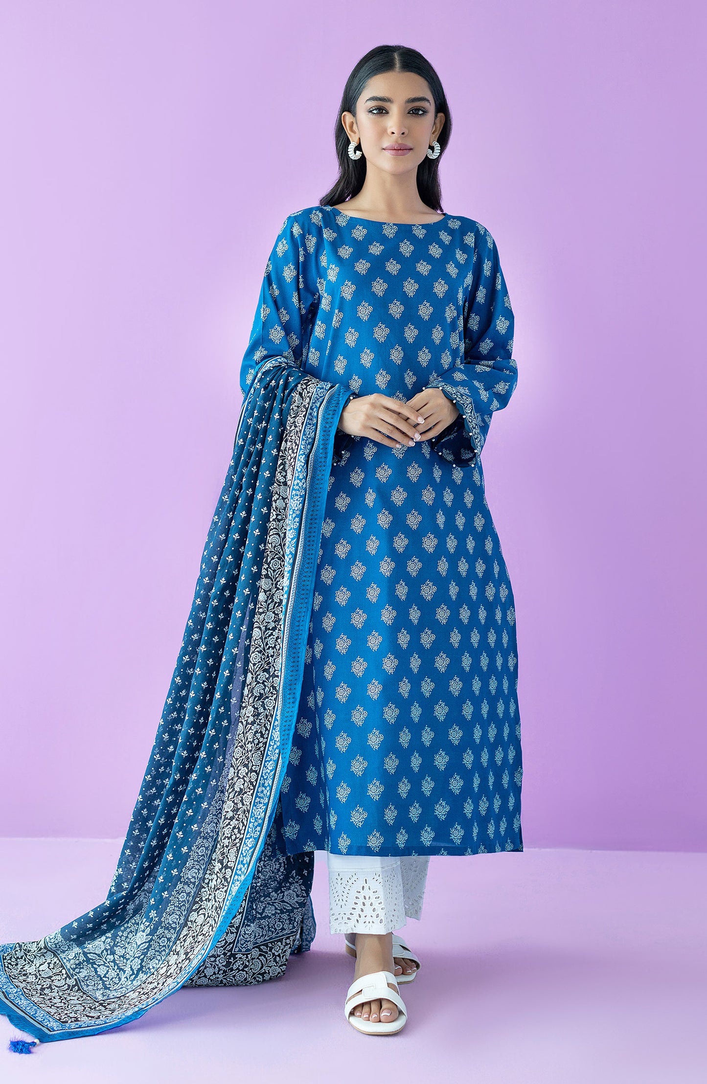 NRDS-23-120/U BLUE LAWN  UNSTITCHED SHIRT DUPATTA