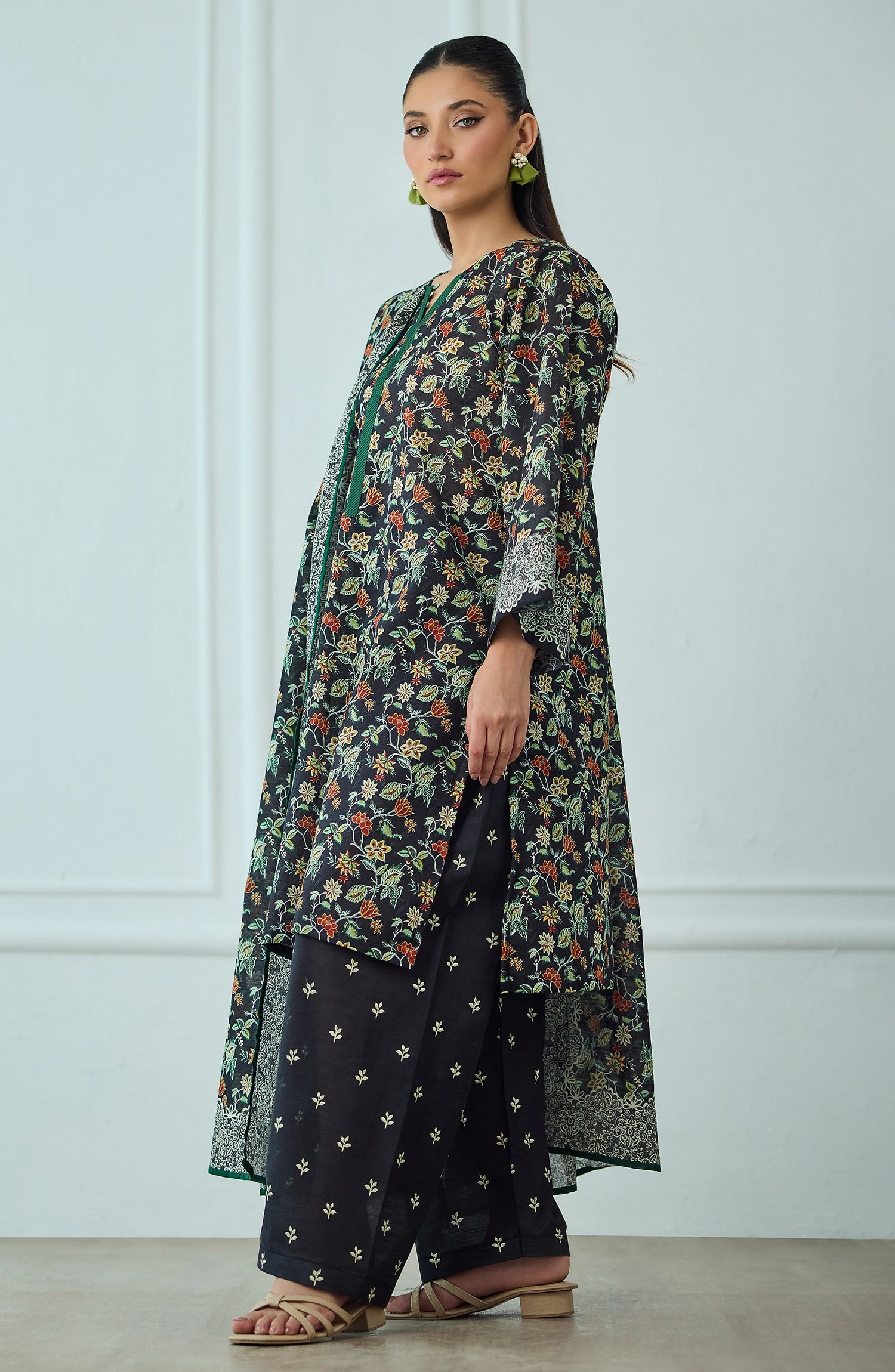 Unstitched | 3 Piece | Printed | Texture Lawn Shirt | OTL-25-469/U PURPLE