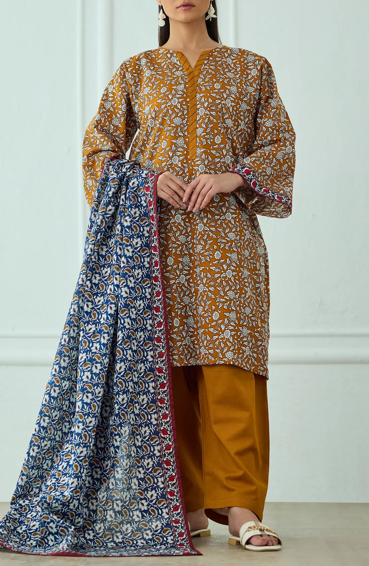 Unstitched | 3 Piece | Printed | Khaddar Shirt | OTL-25-444/U OCHRE