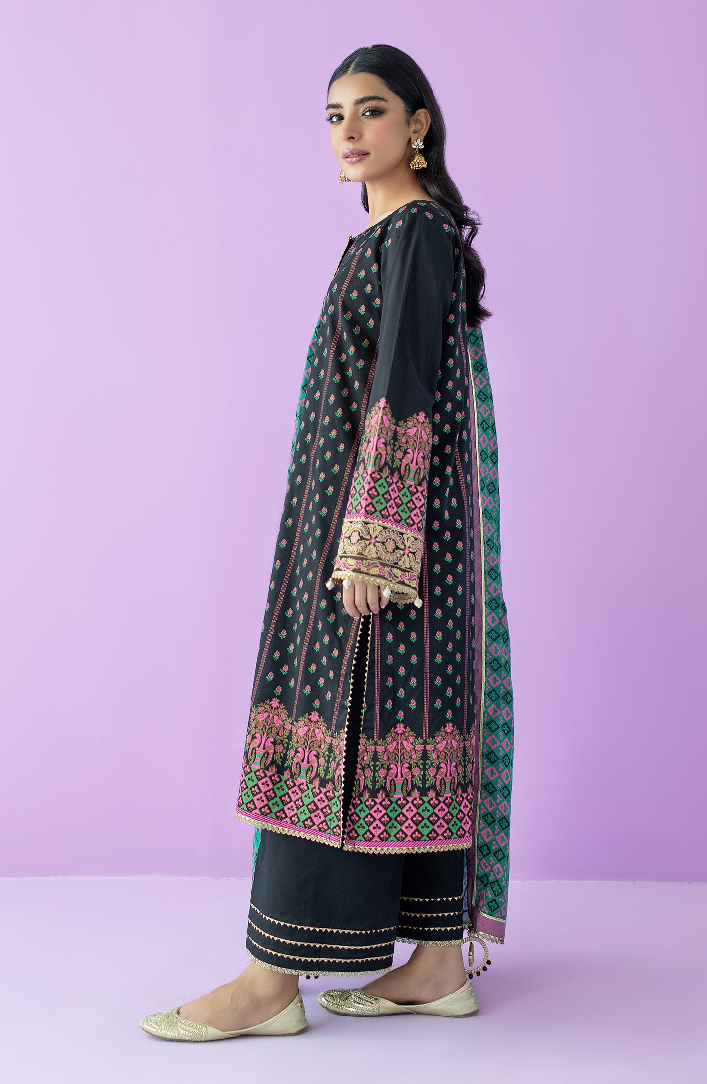 OTL-23-106/U BLACK LAWN  UNSTITCHED SHIRT DUPATTA PANTS