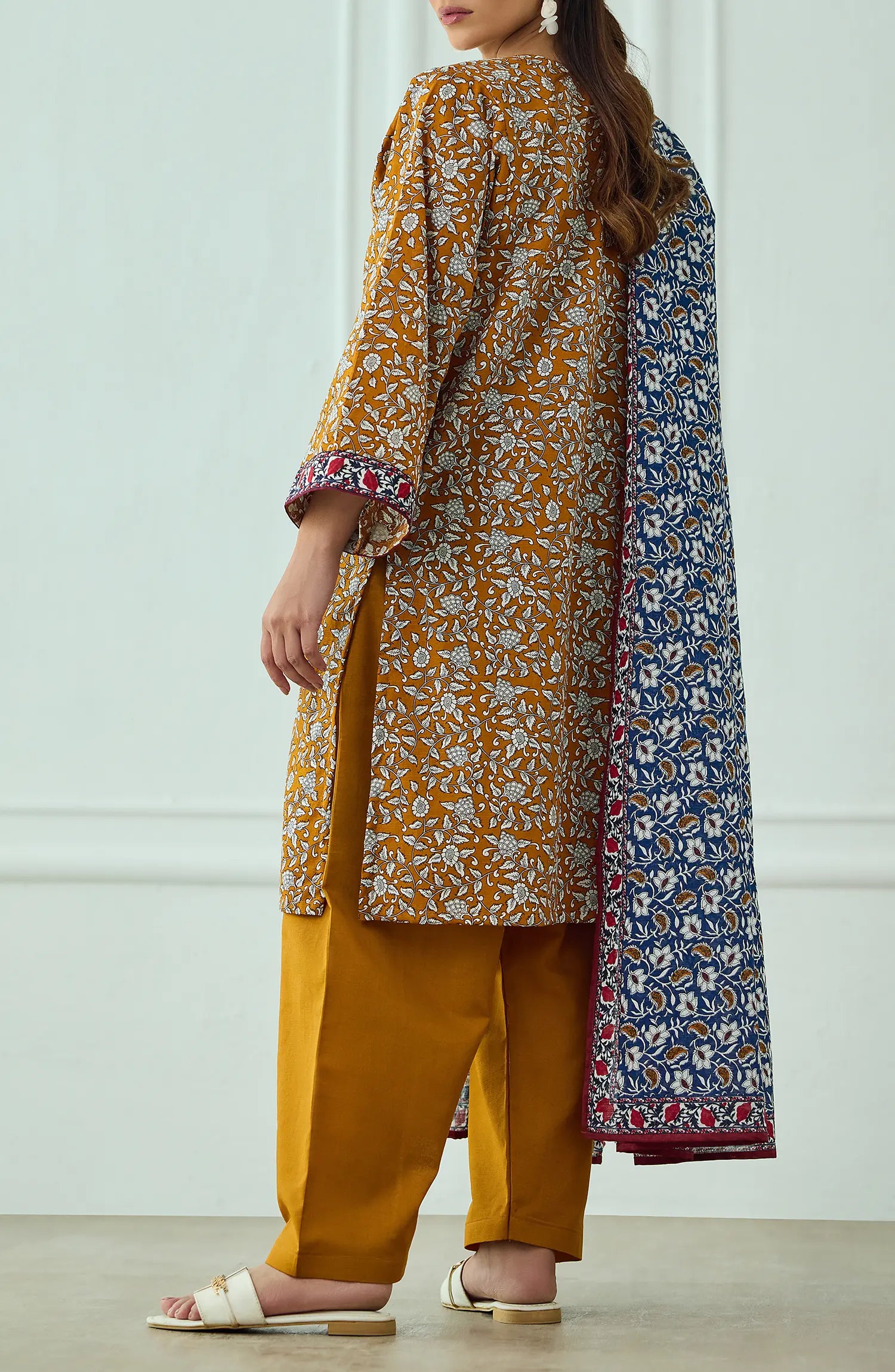 Unstitched | 3 Piece | Printed | Khaddar Shirt | OTL-25-444/U OCHRE