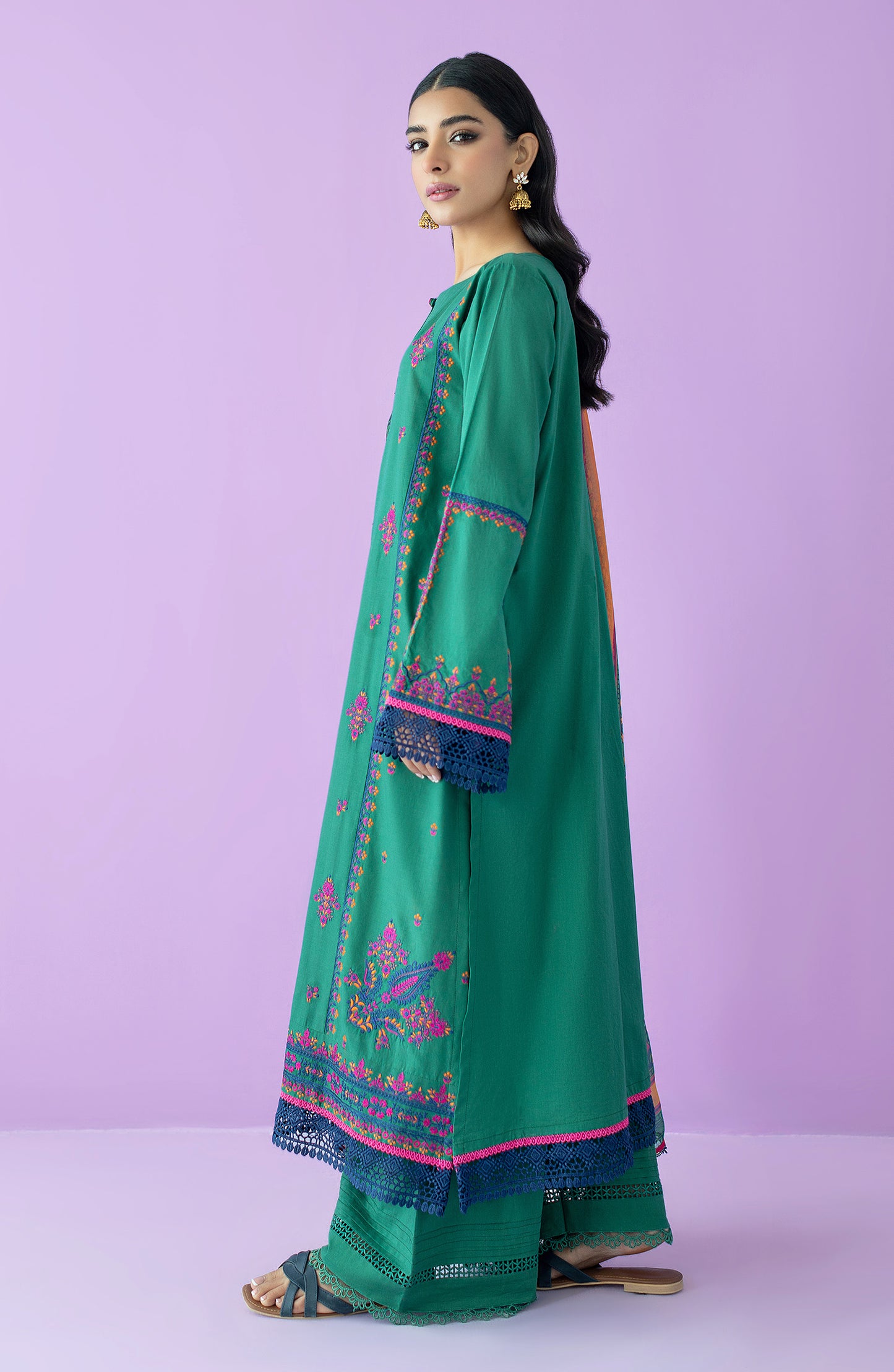 OTL-23-135/U GREEN LAWN  UNSTITCHED SHIRT DUPATTA PANTS