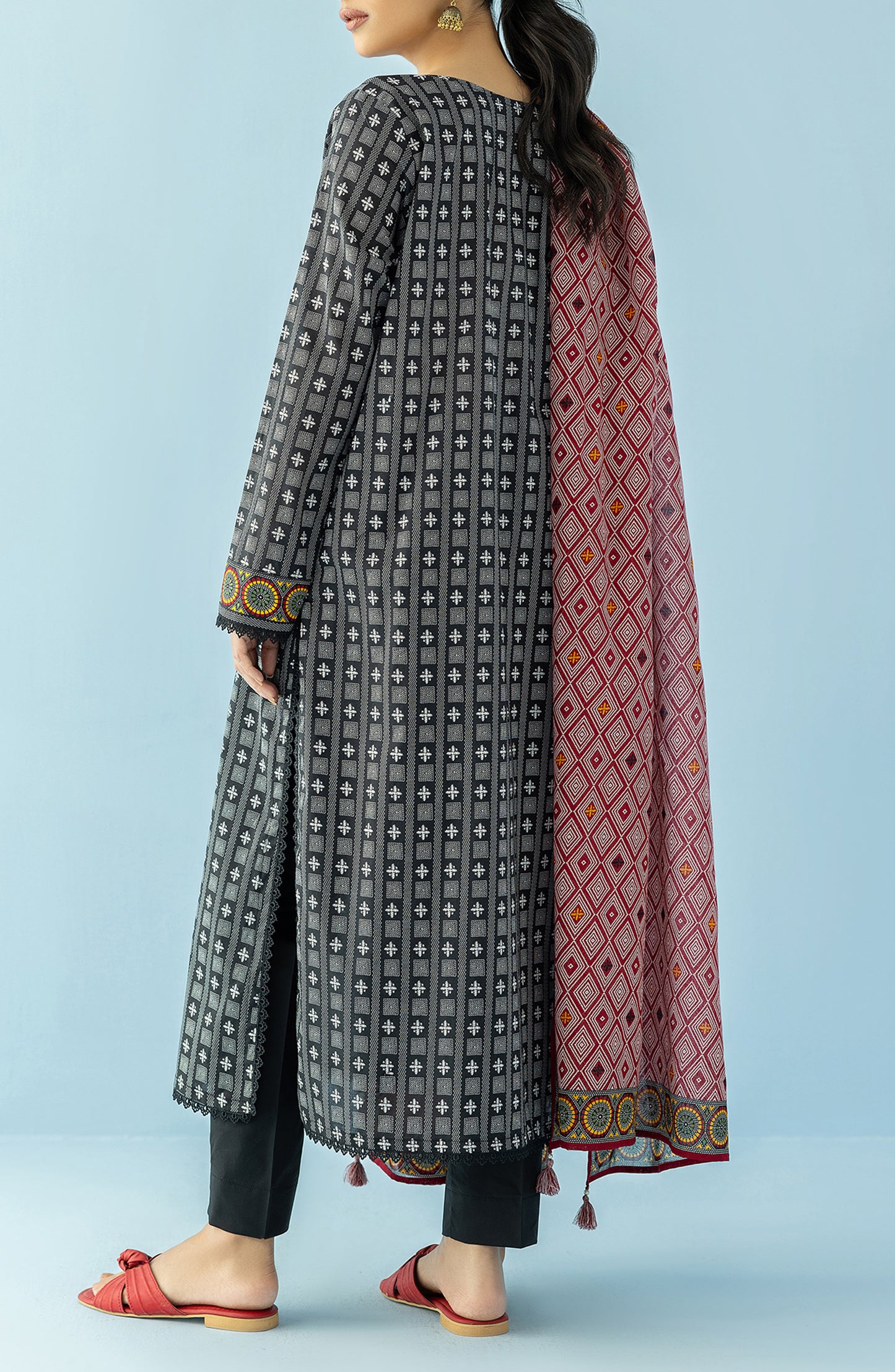 OTL-24-085/U BLACK LAWN Women UNSTITCHED SHIRT DUPATTA PANTS