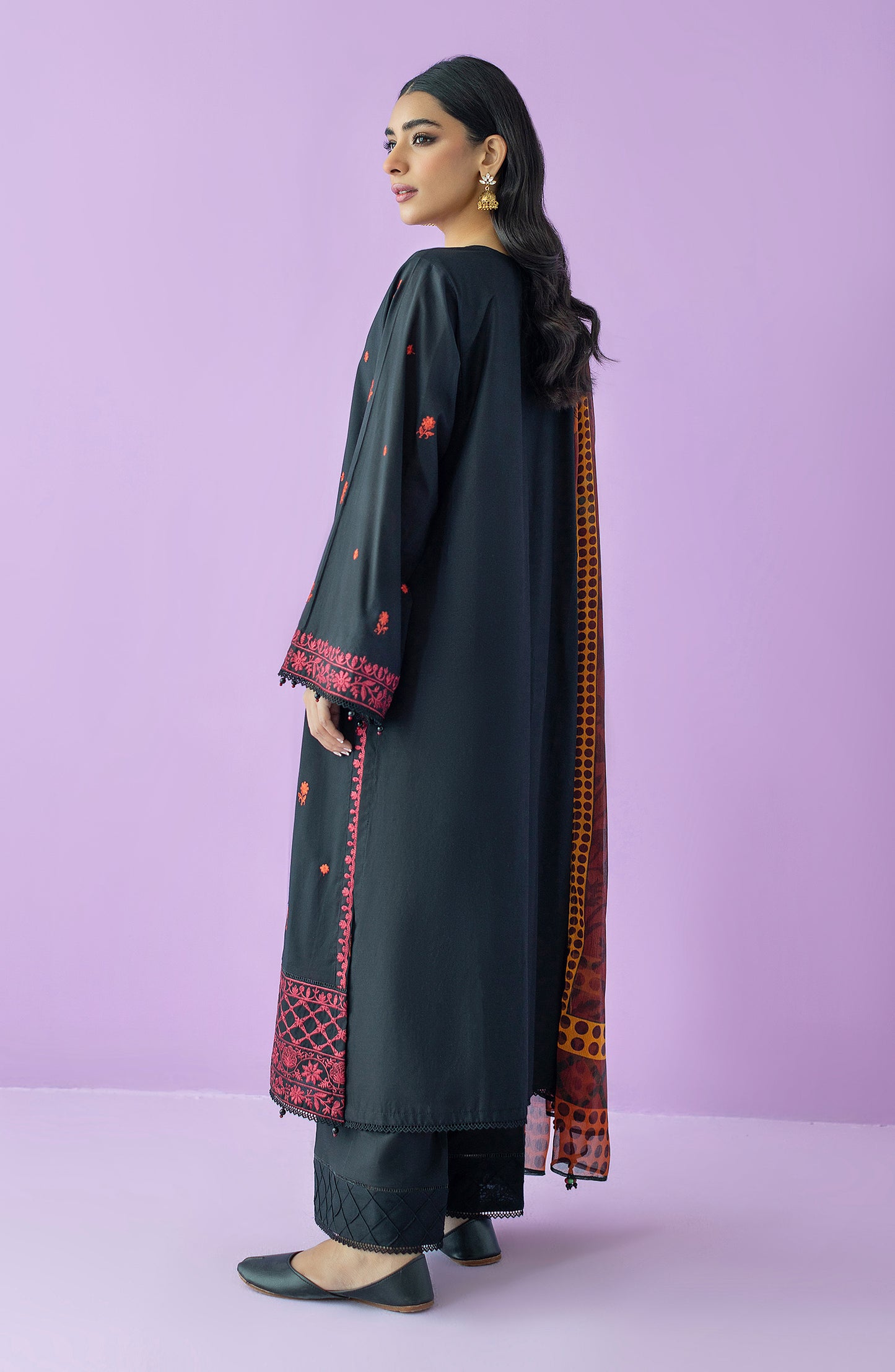 OTL-23-204/U BLACK LAWN  UNSTITCHED SHIRT DUPATTA PANTS