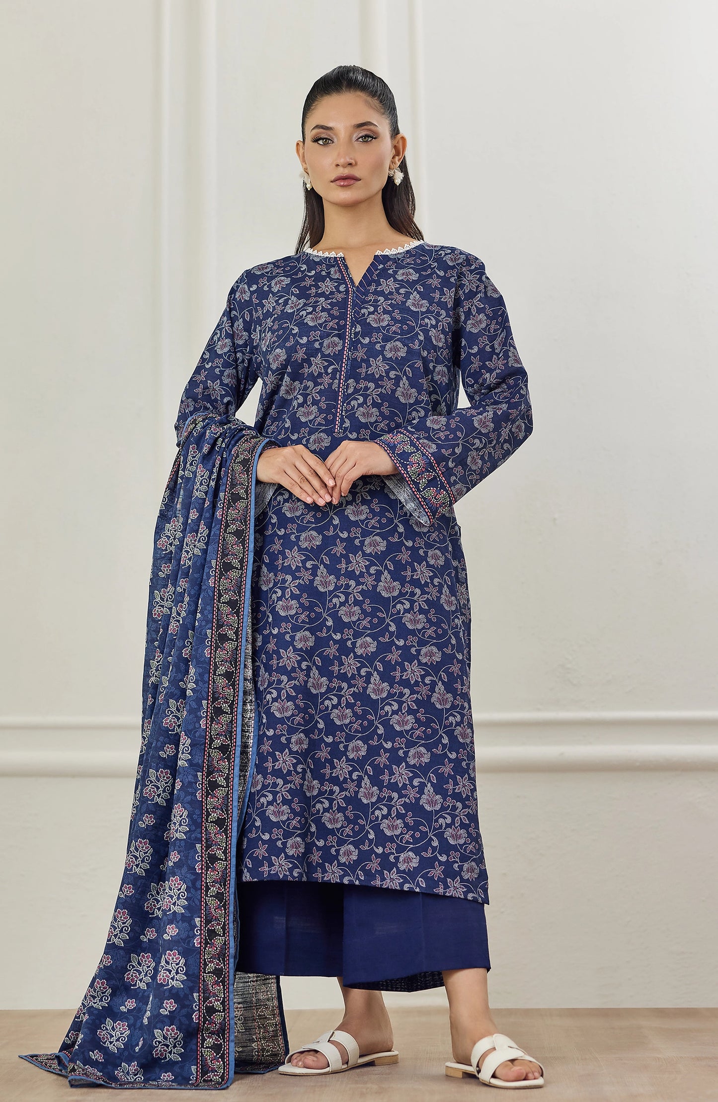 Unstitched | 3 Piece | Printed Khaddar | OTL-25-434