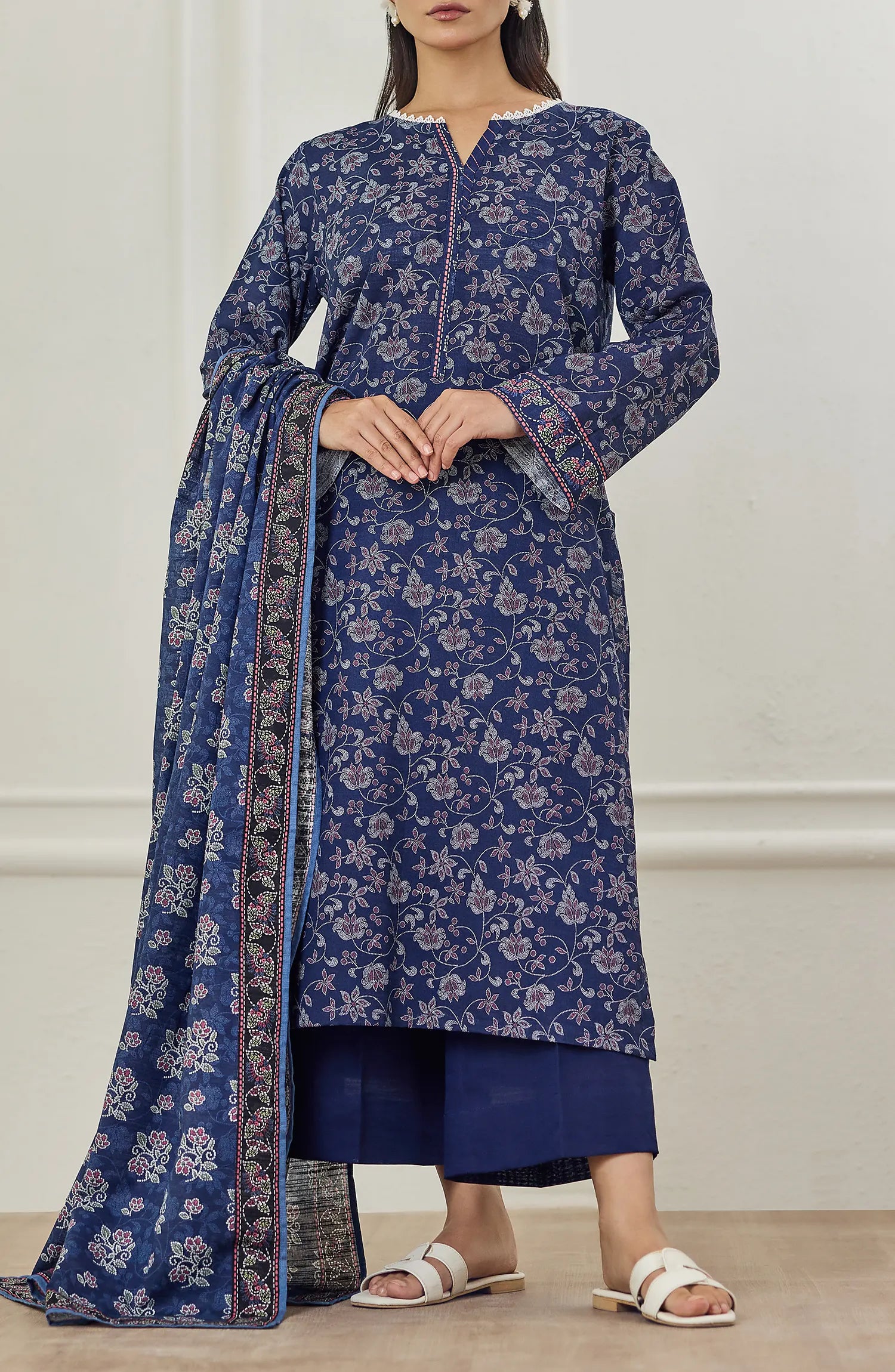 Unstitched | 3 Piece | Printed Khaddar | OTL-25-434