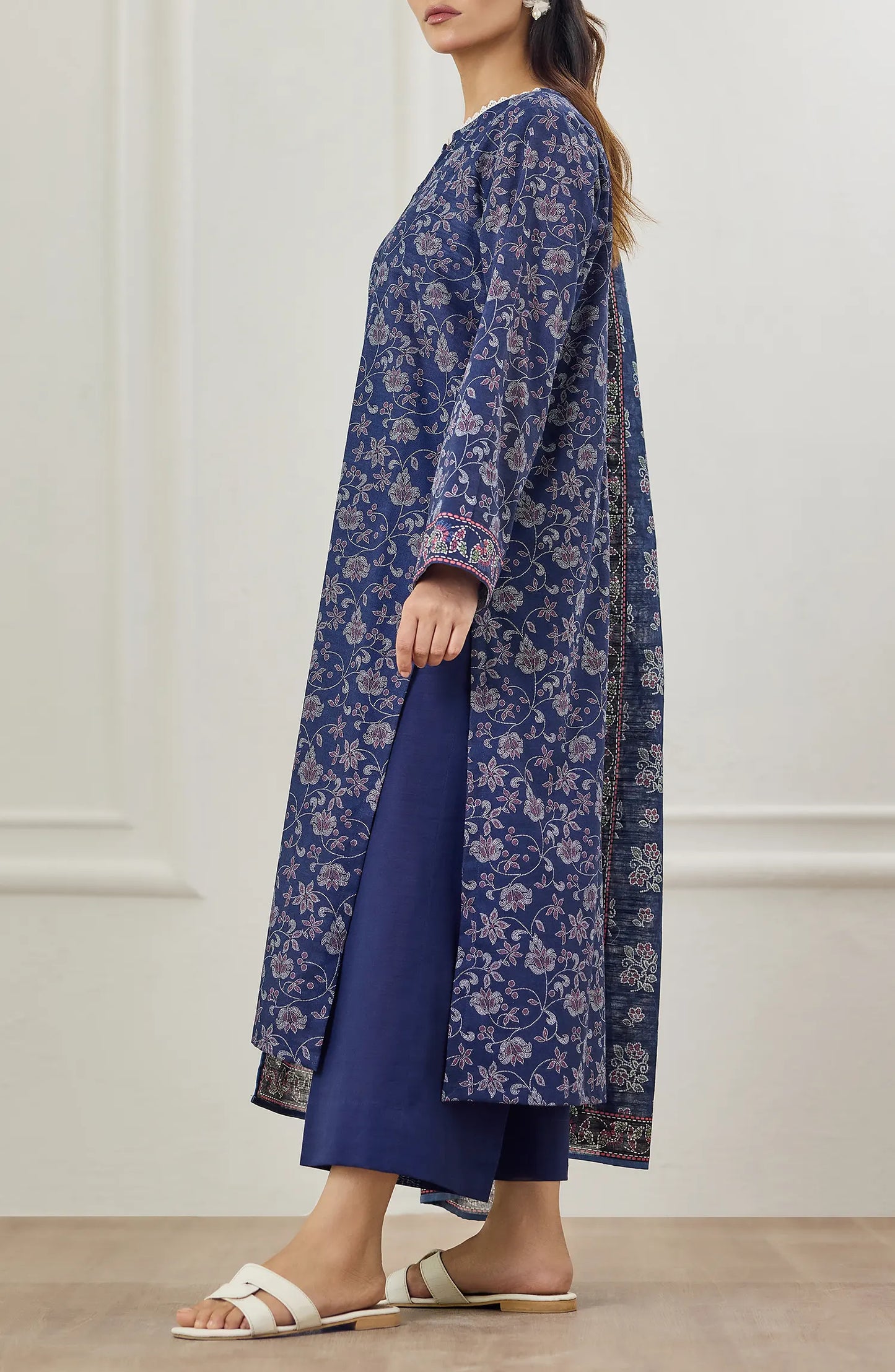 Unstitched | 3 Piece | Printed Khaddar | OTL-25-434