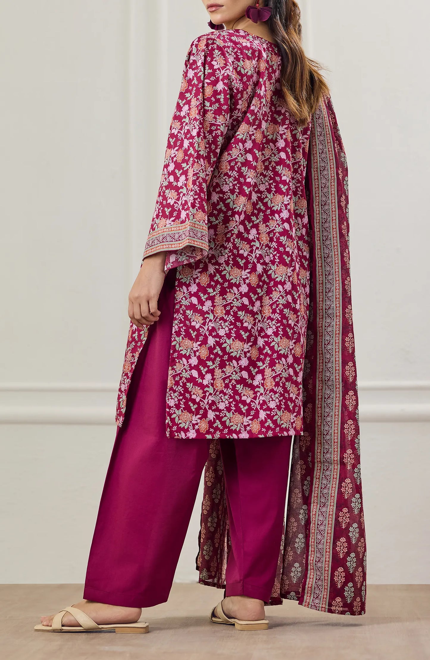 Unstitched | 3 Piece | Printed Lawn | OTL-25-504