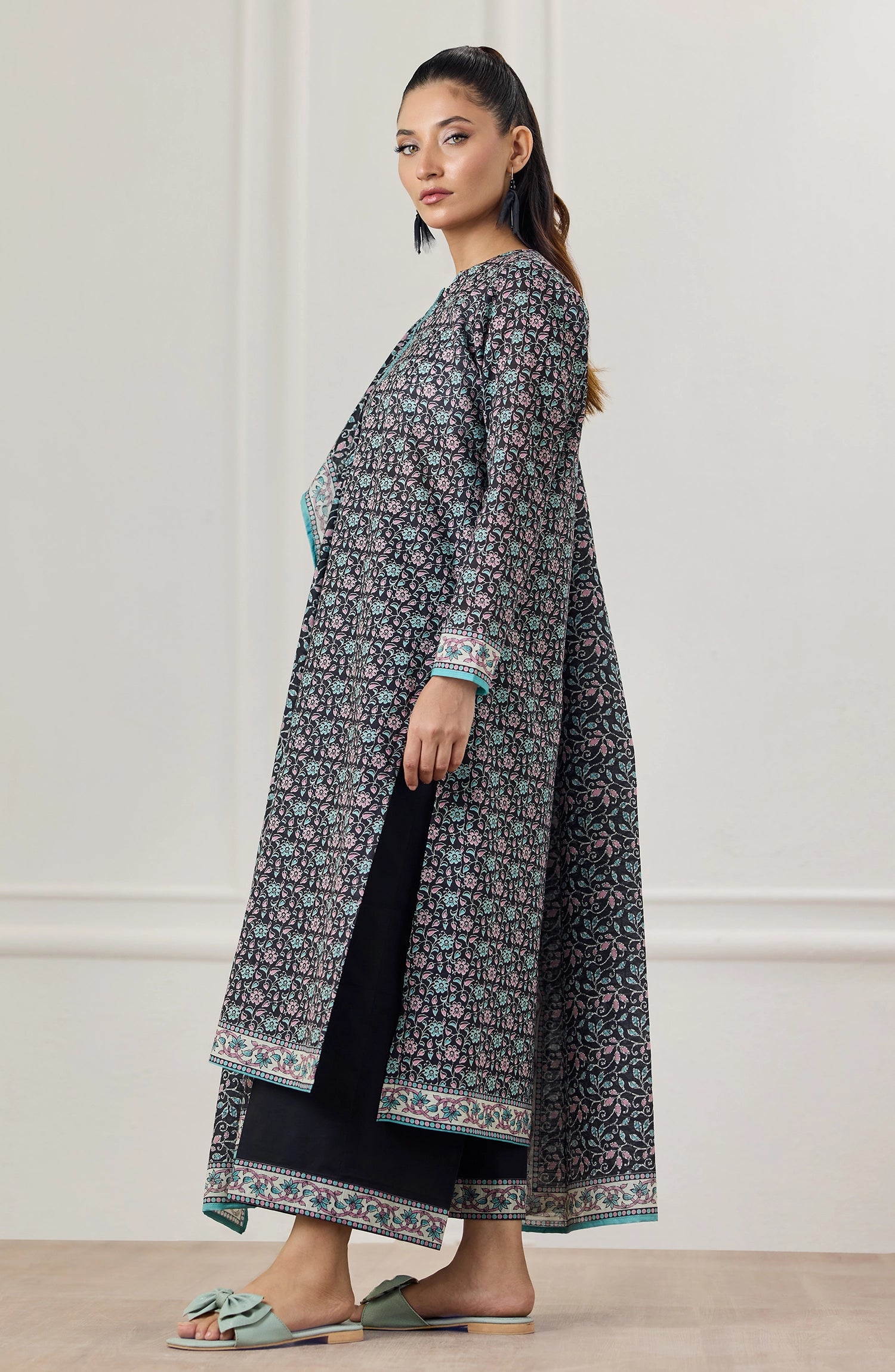 Unstitched | 3 Piece | Printed TEXTURE LAWN | OTL-25-471