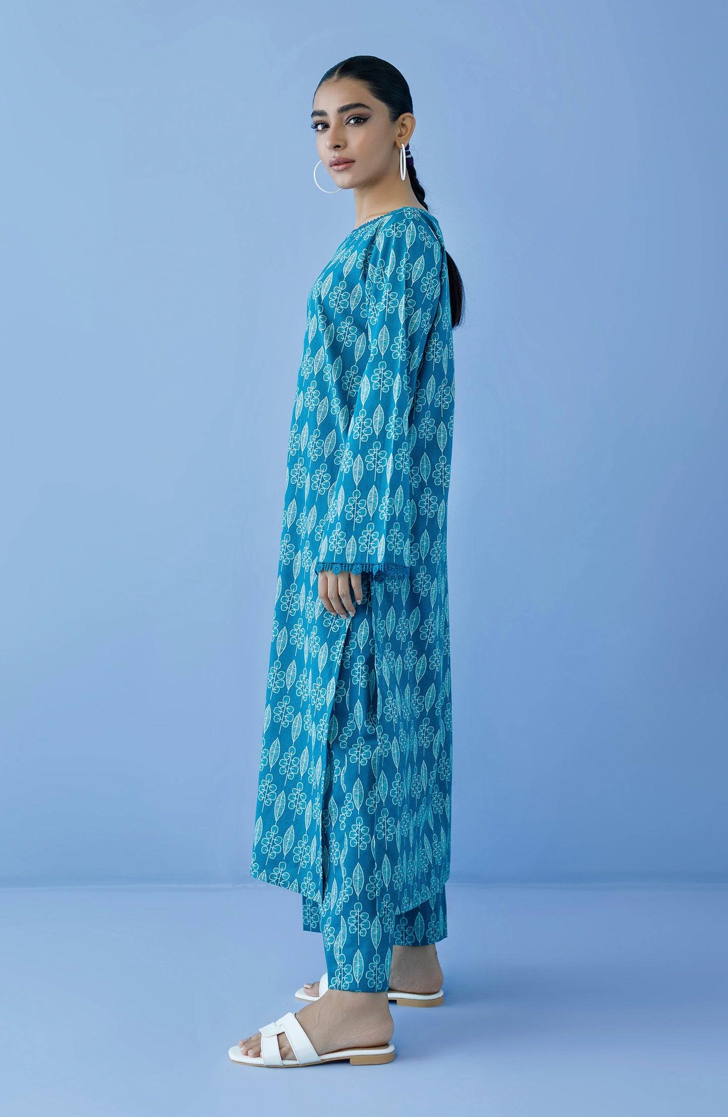 NRDS-23-195/U TEAL CAMBRIC  UNSTITCHED SHIRT PANTS