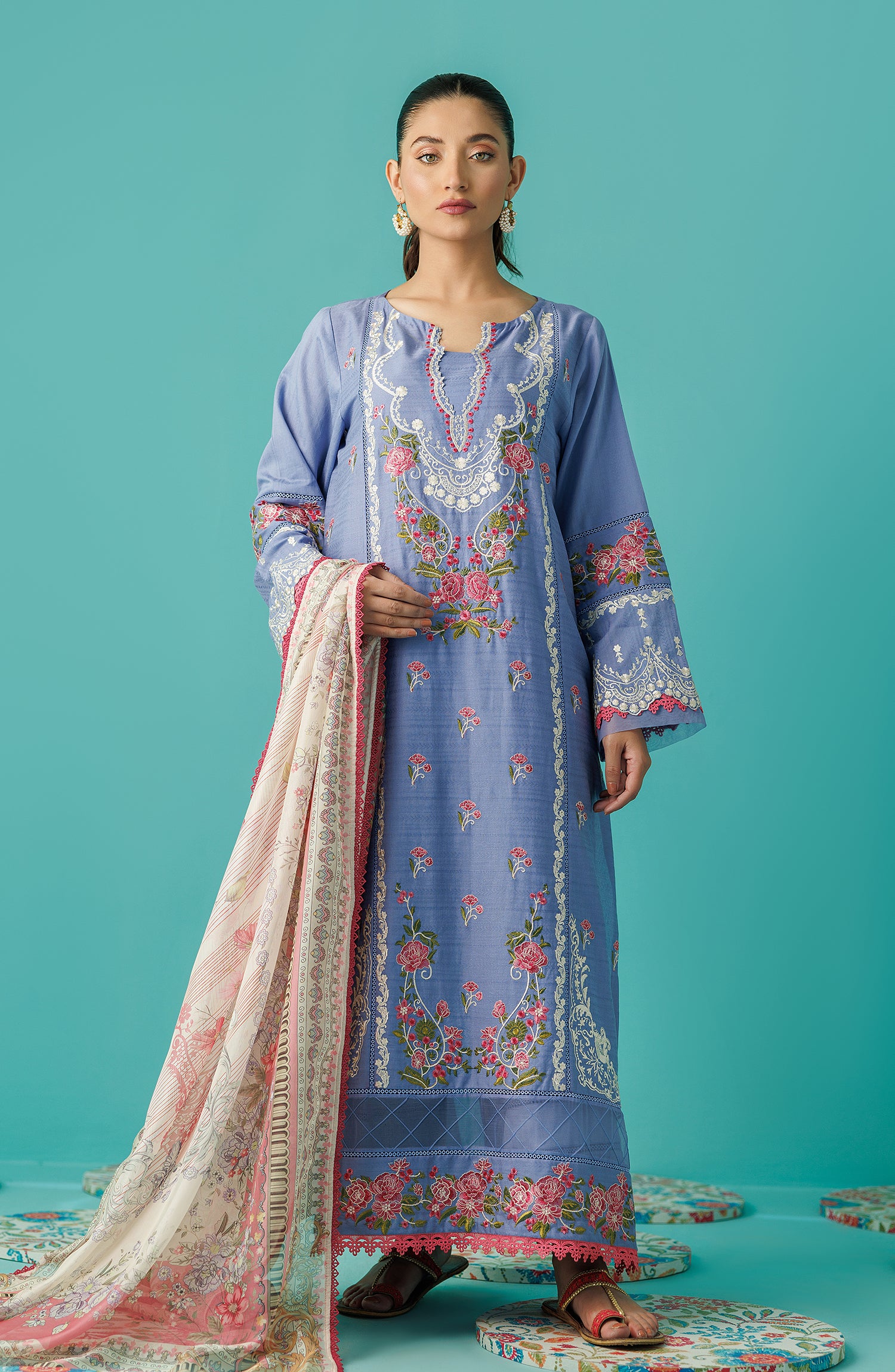 unstitched lawn suits