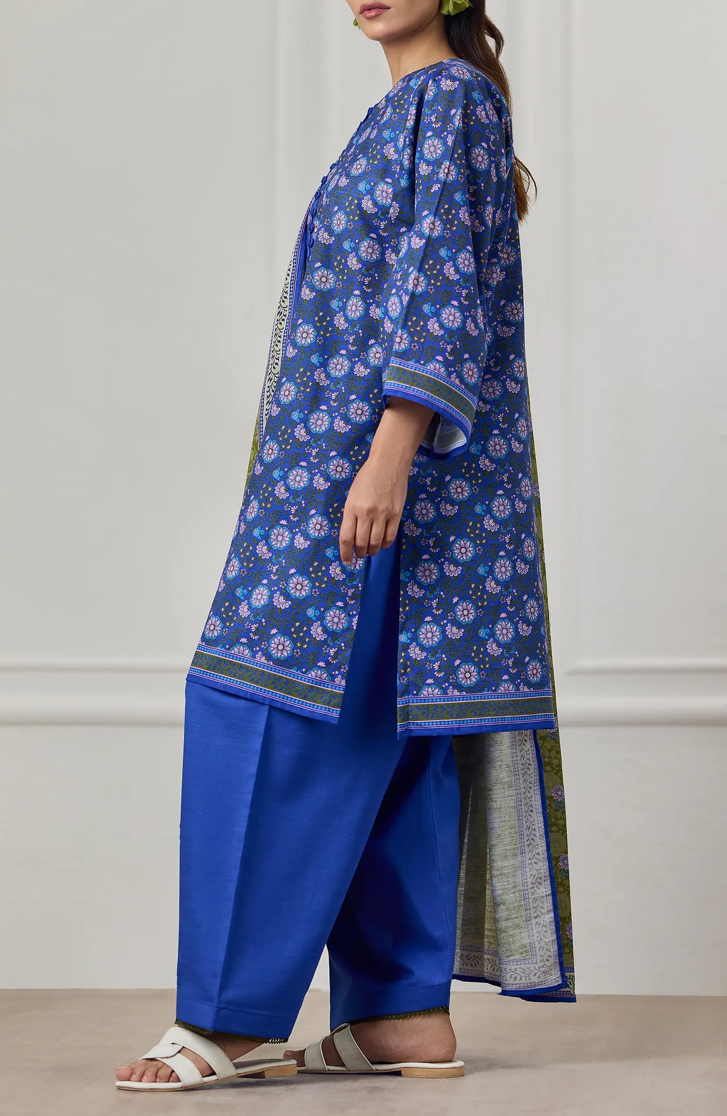 Unstitched | 3 Piece | Printed Khaddar | OTL-25-418