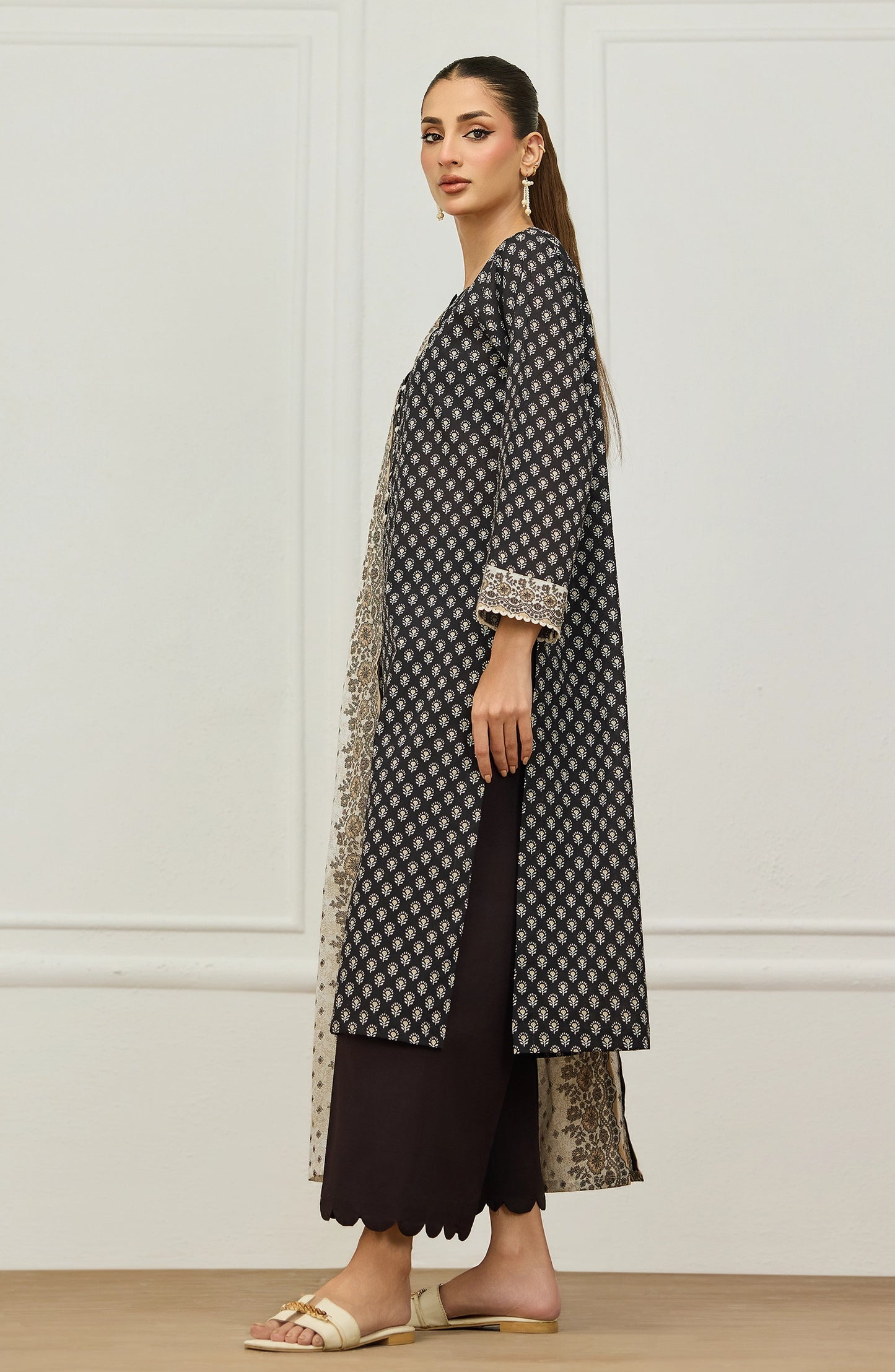 Unstitched | 3 Piece | Printed | Lawn Shirt | OTL-20156/U BLACK