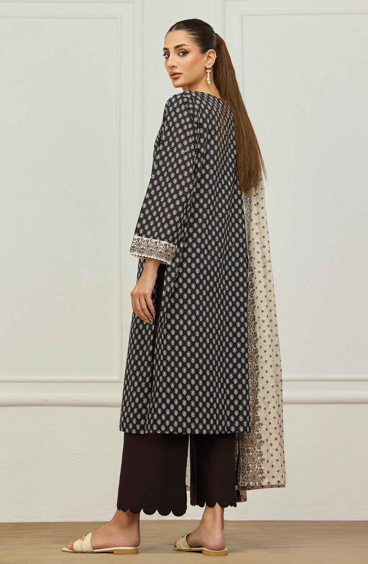 Unstitched | 3 Piece | Printed | Lawn Shirt | OTL-20156/U BLACK