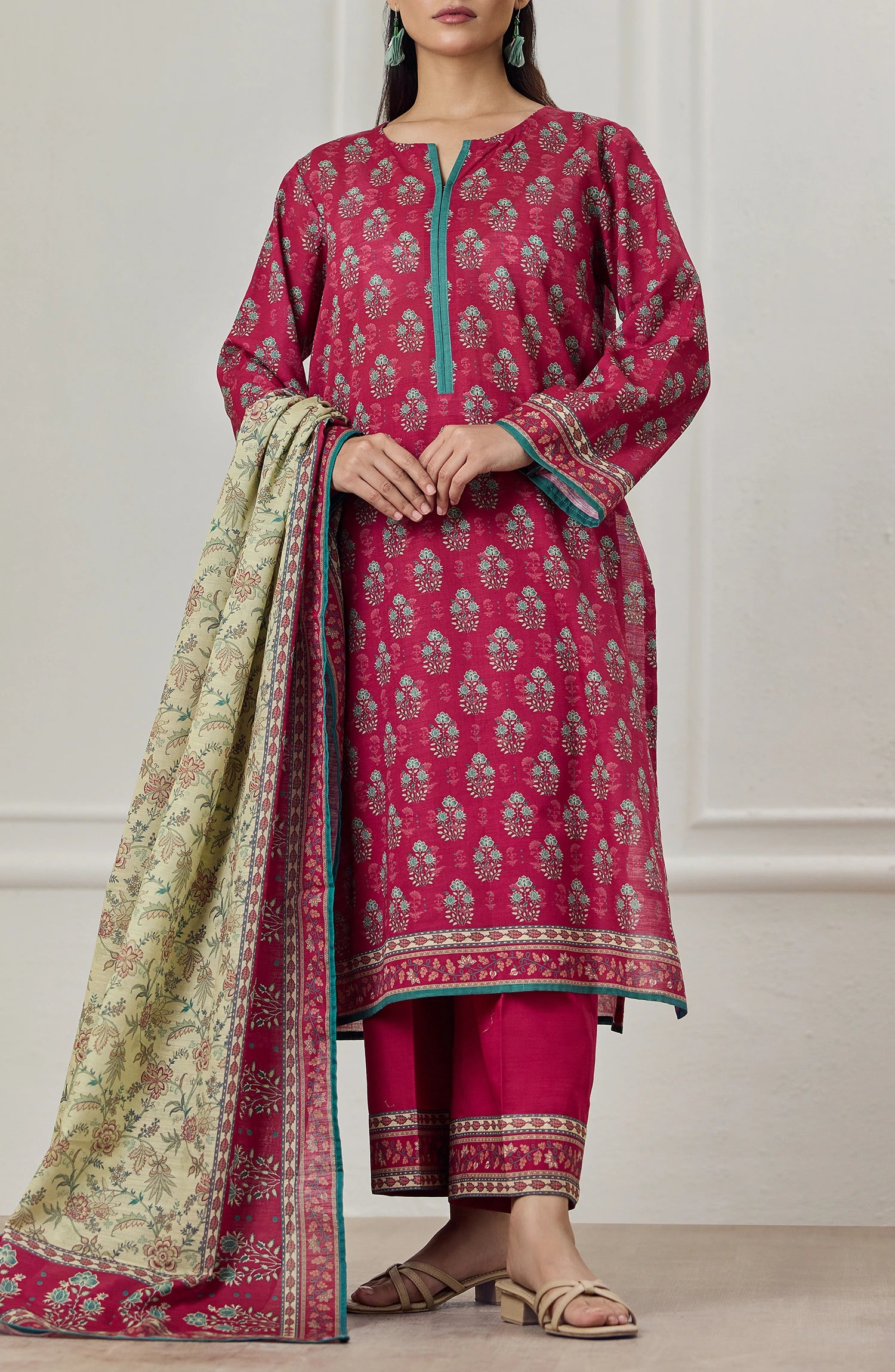 Unstitched | 3 Piece | Printed Khaddar | OTL-25-416