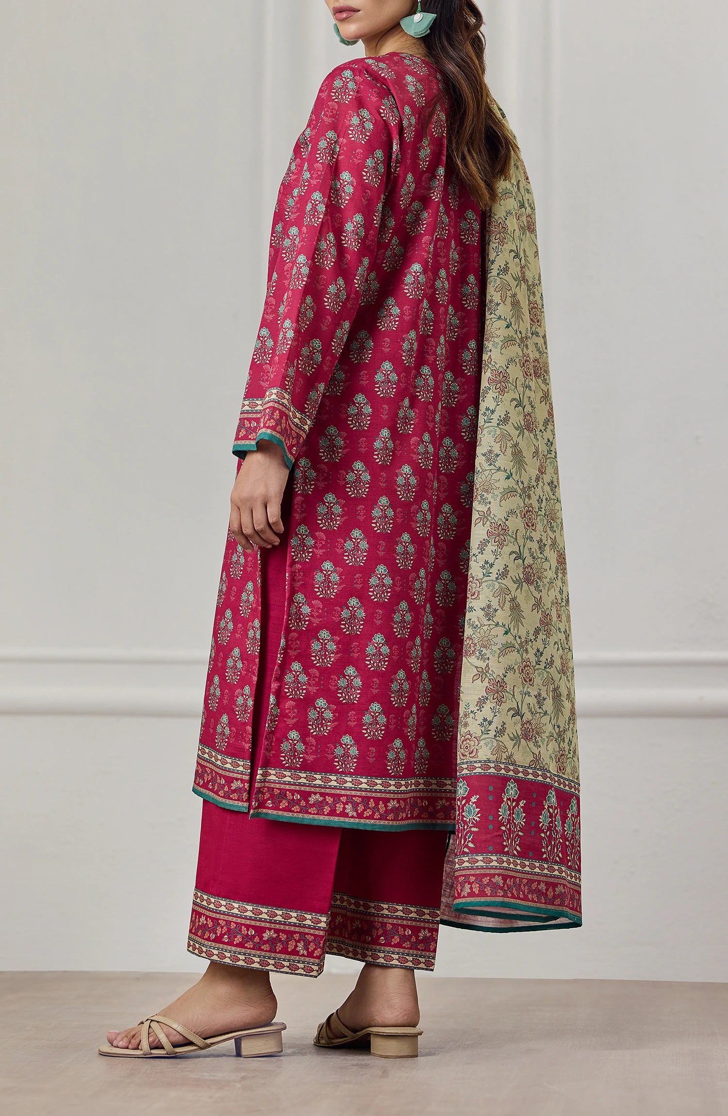 Unstitched | 3 Piece | Printed Khaddar | OTL-25-416