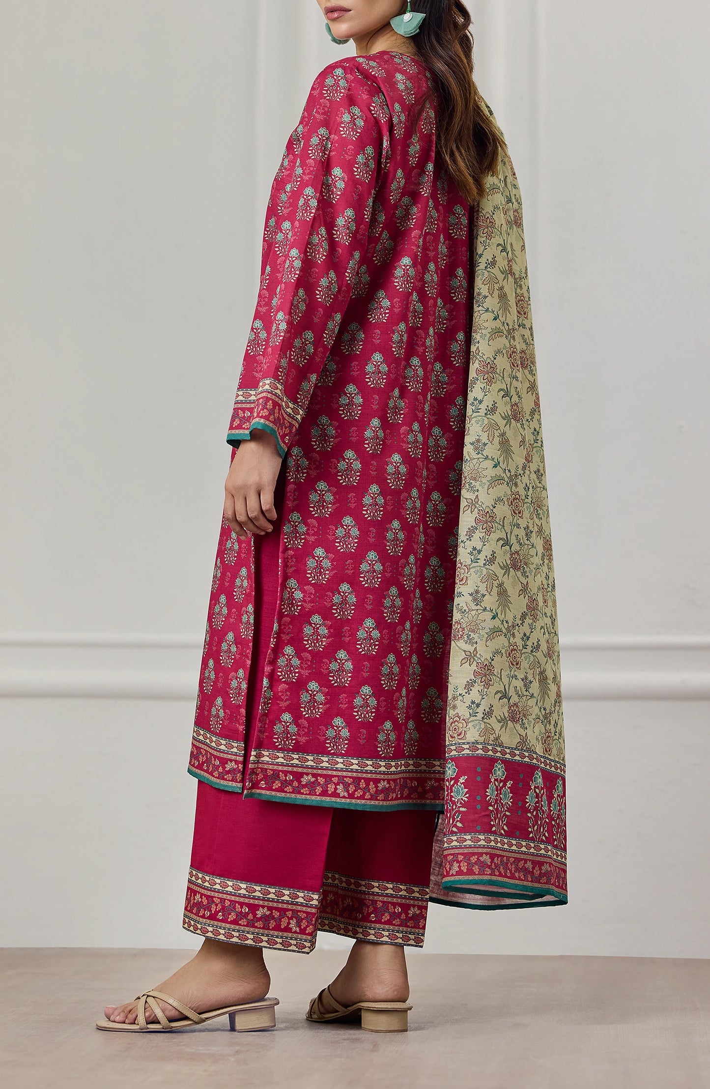 Unstitched | 3 Piece | Printed Khaddar | OTL-25-416