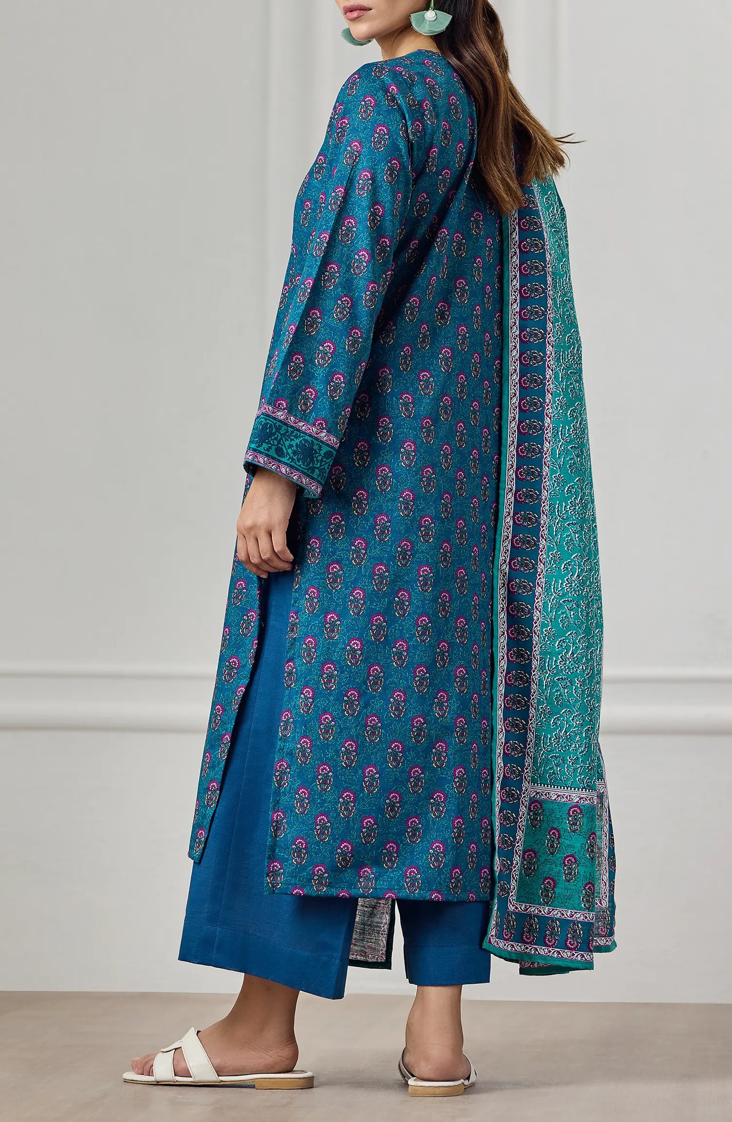 Unstitched | 3 Piece | Printed Khaddar | OTL-25-448