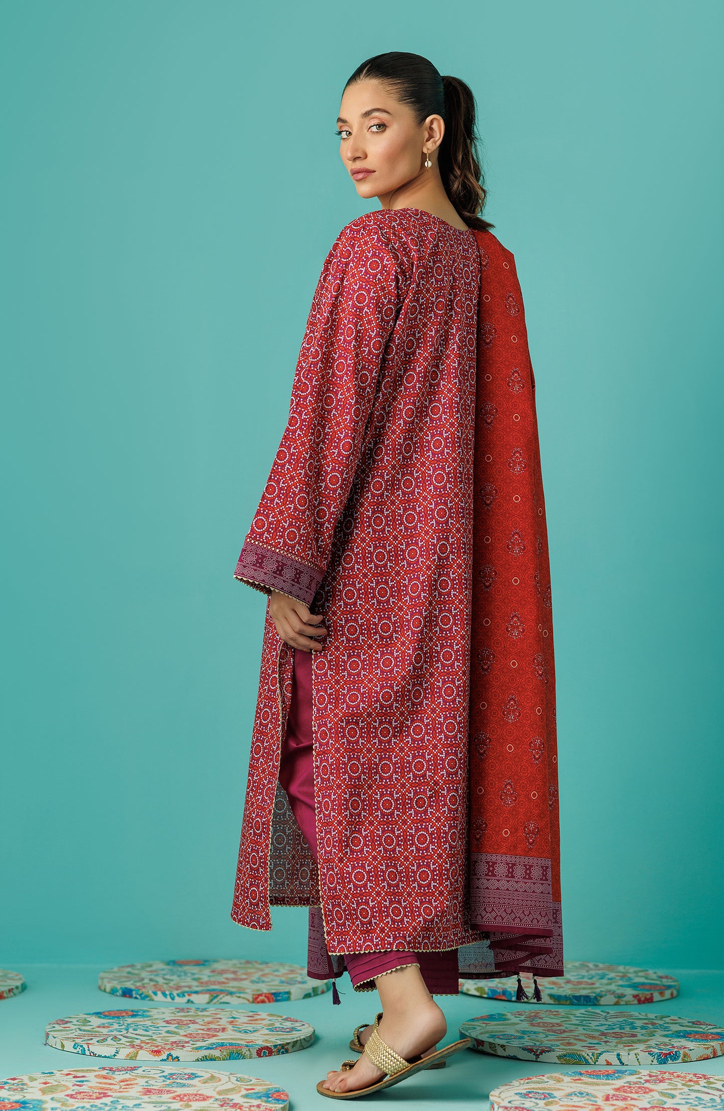 Unstitched 3 Piece Embroidered Lawn Shirt , Cambric Pant and Lawn Dupatta (OTL-24-049/U MAROON)