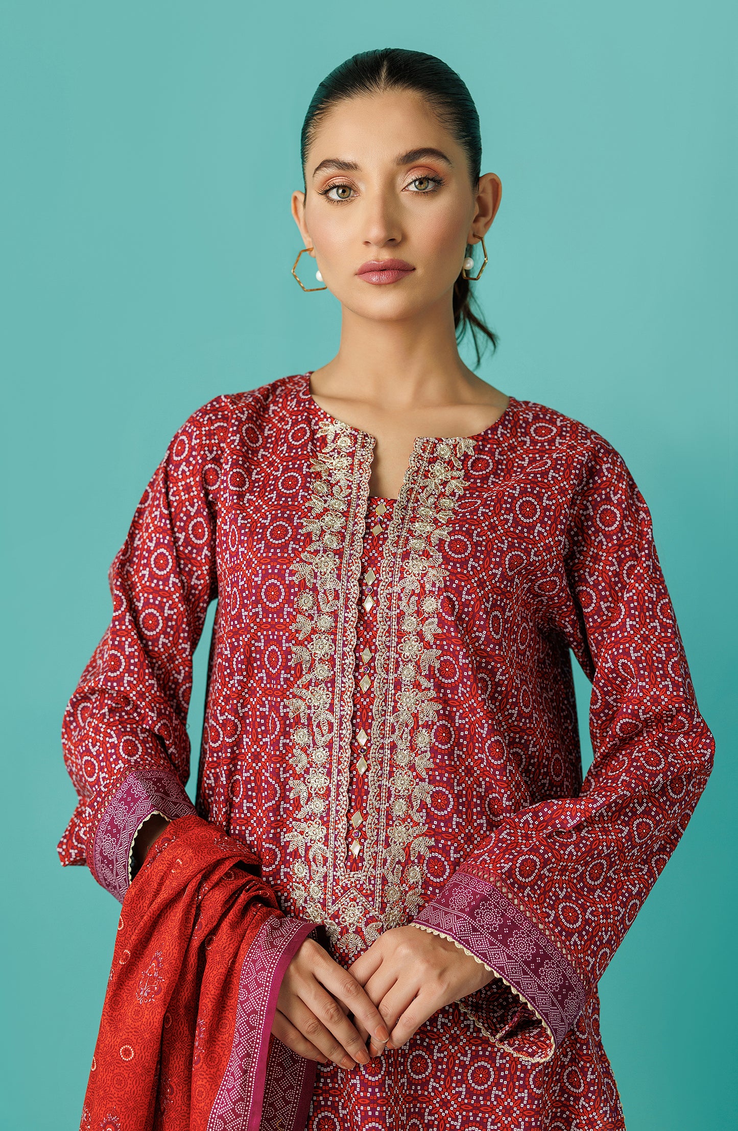 Unstitched 3 Piece Embroidered Lawn Shirt , Cambric Pant and Lawn Dupatta (OTL-24-049/U MAROON)