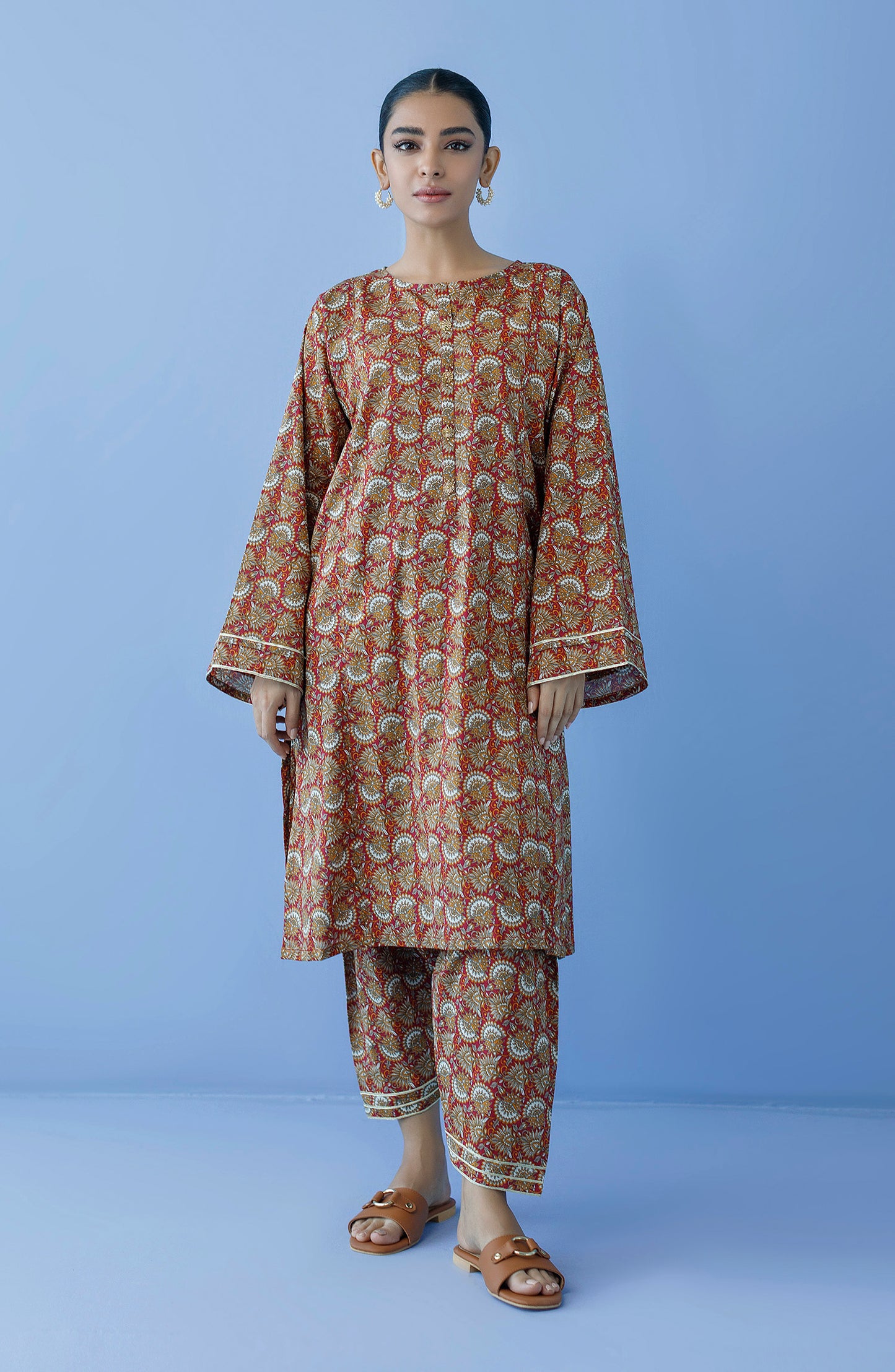 NRDS-23-192/U MAROON CAMBRIC  UNSTITCHED SHIRT PANTS