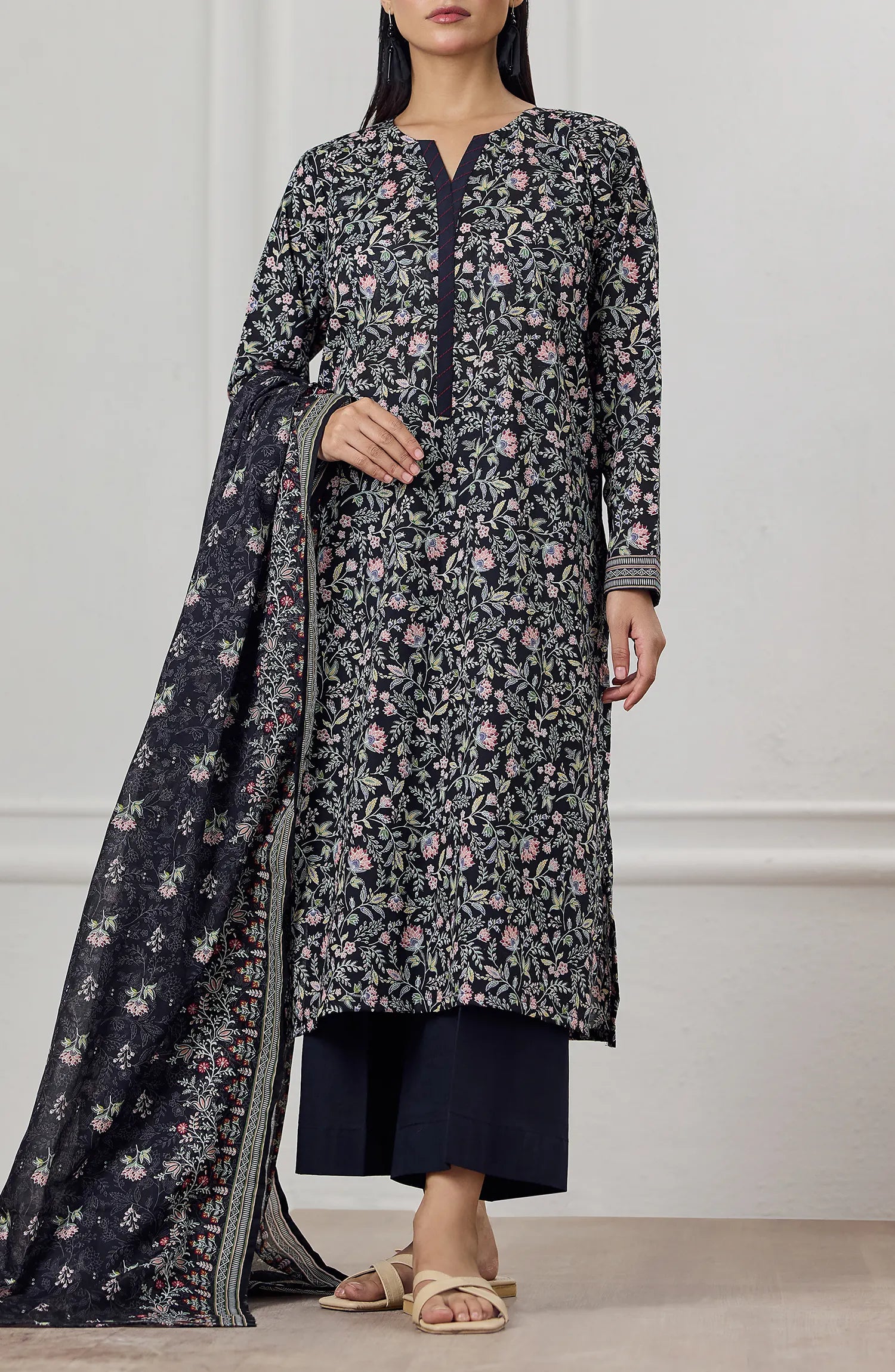 Stitched | 3 Piece | Printed | Lawn Shirt | OTL-25-512/S BLACK