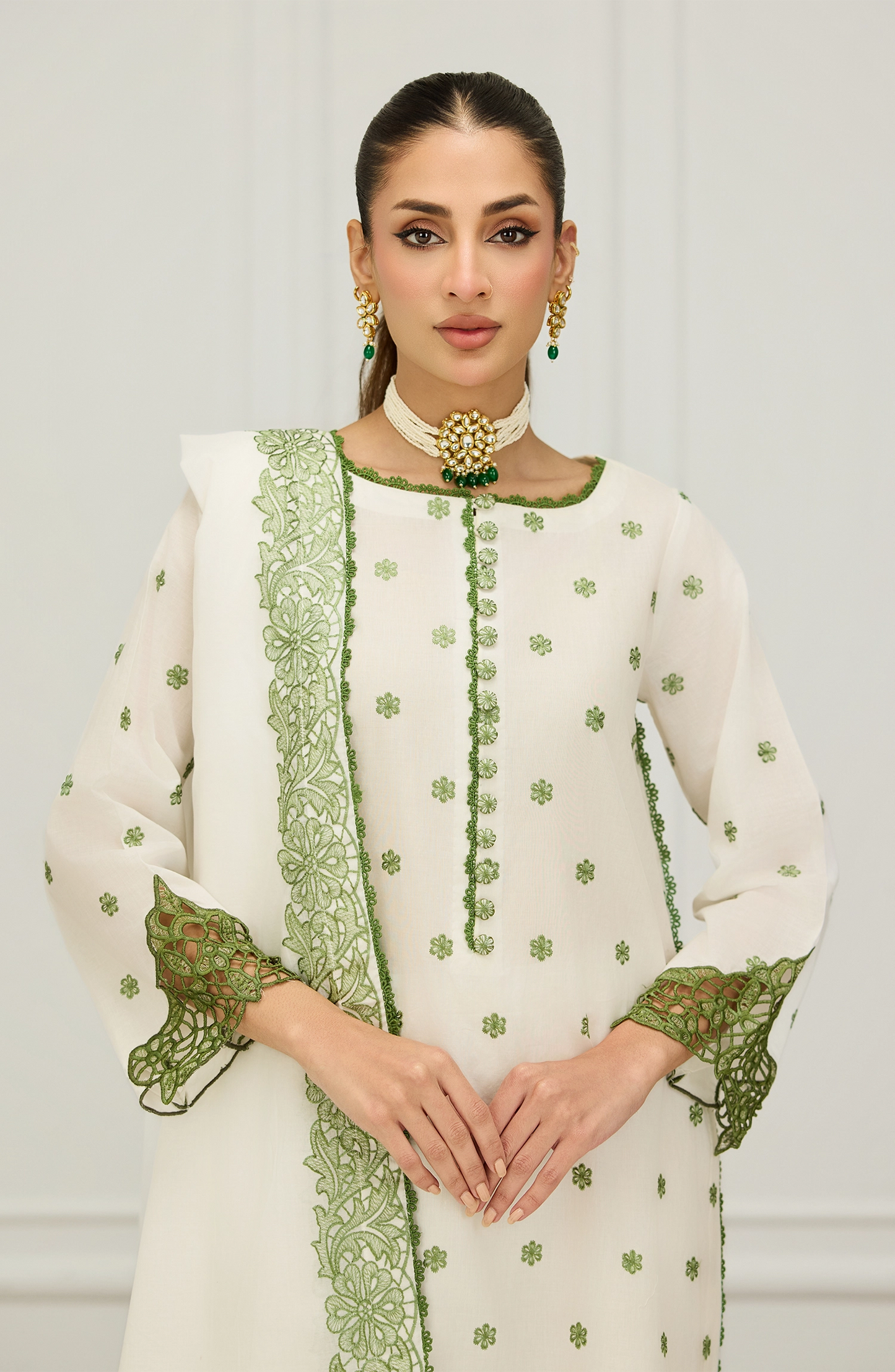 Unstitched | 3 Piece | Embroidered | CHEKINKARI Shirt | WRFC25S-3022/U WHITE