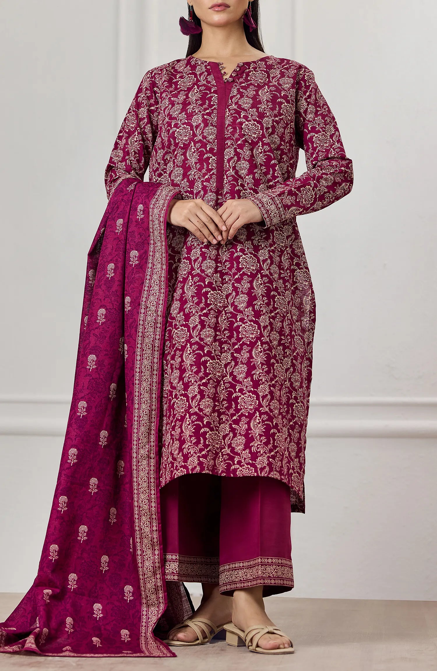 Unstitched | 3 Piece | Printed Khaddar | OTL-25-436