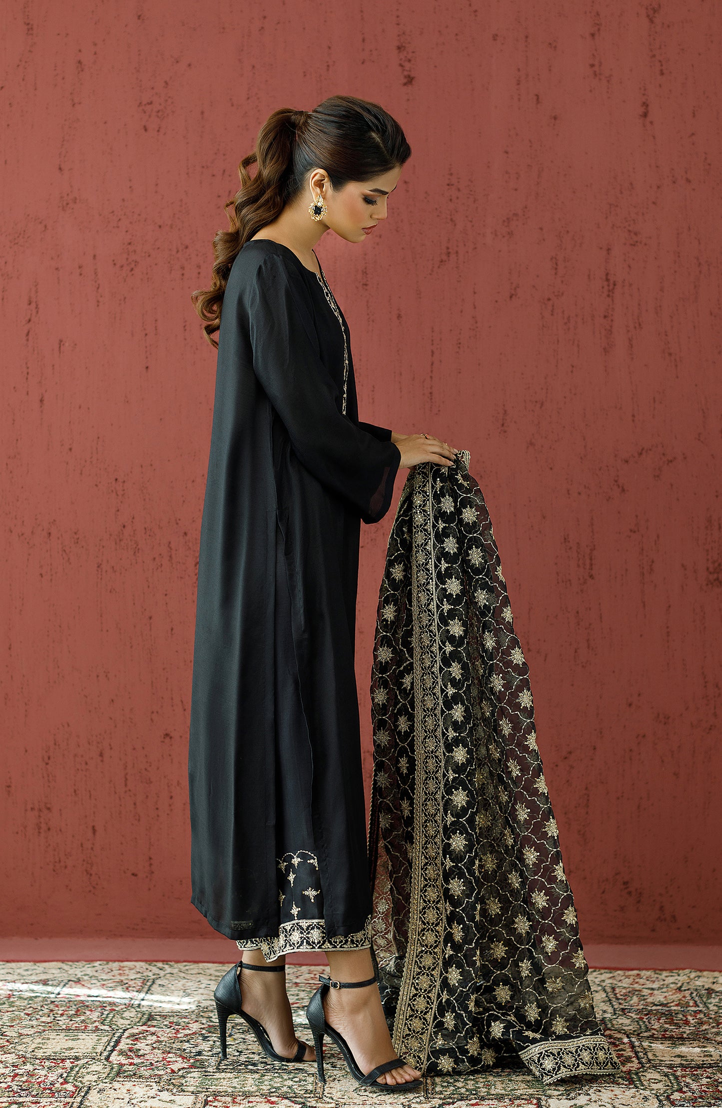 Stitched 3 Piece Embroidered Raw Silk Shirt , Raw Silk Pant and Organza Dupatta (WRFR23W-3017)