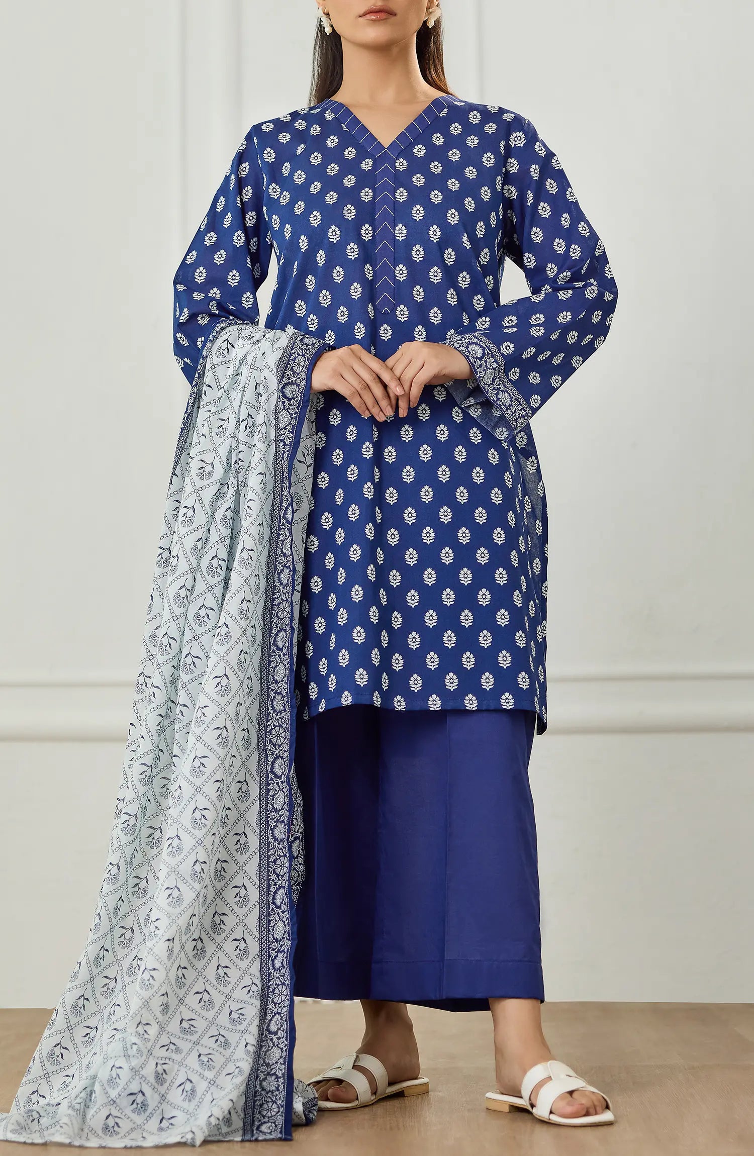 Unstitched | 3 Piece | Printed | Lawn Shirt | OTL-25-483/U BLUE