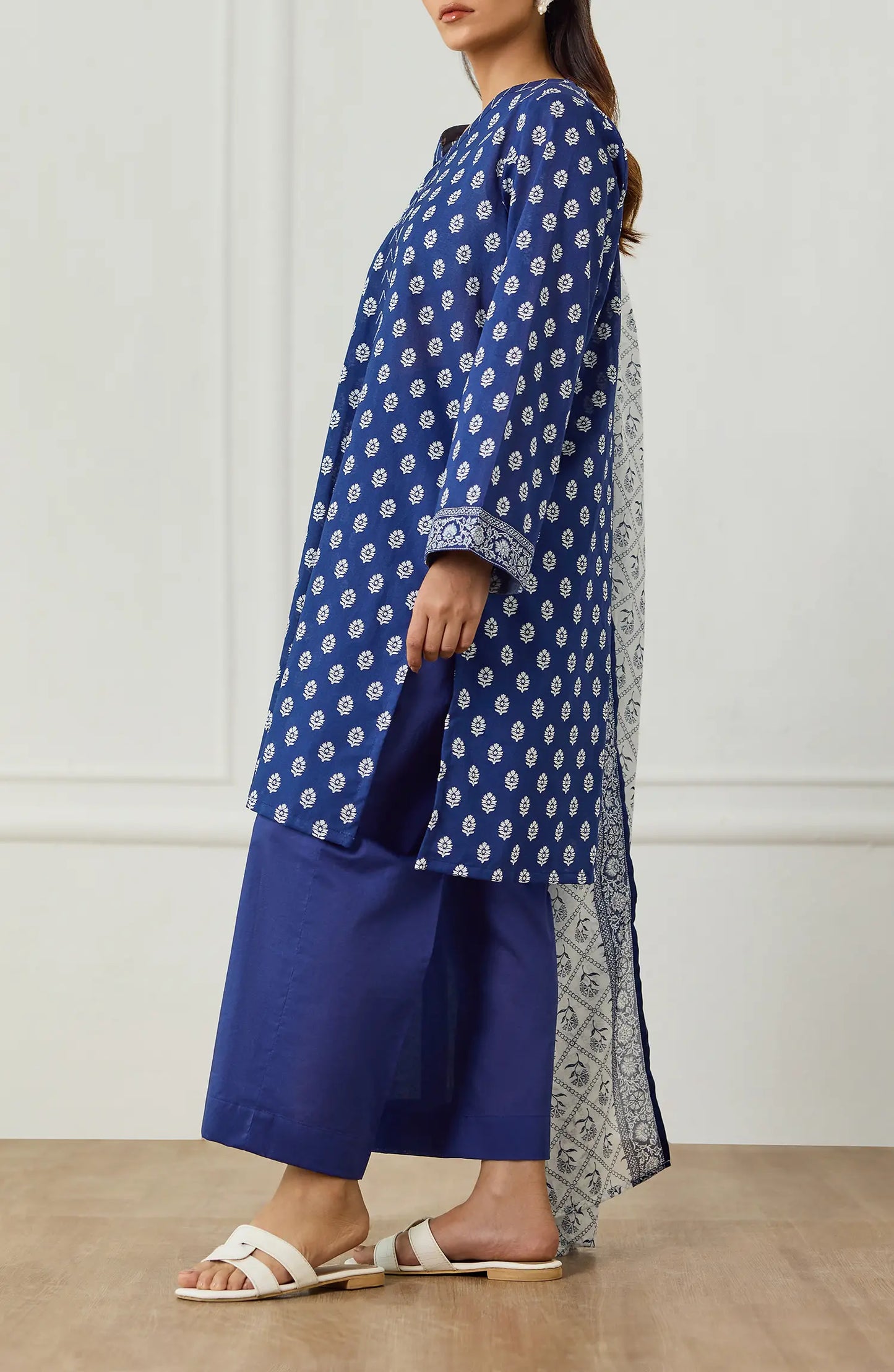 Unstitched | 3 Piece | Printed | Lawn Shirt | OTL-25-483/U BLUE