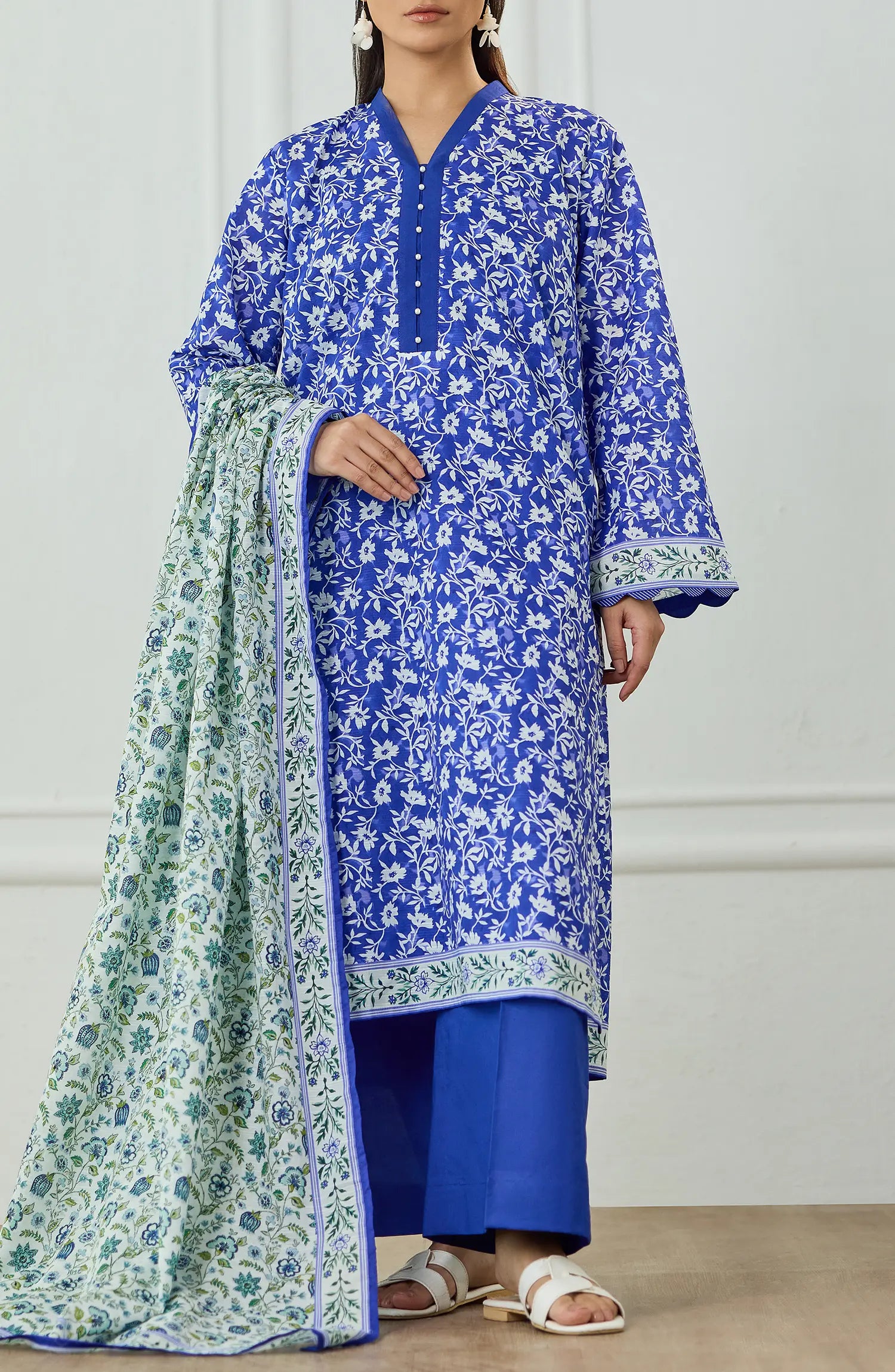 Unstitched | 3 Piece | Printed | Texture Lawn Shirt | OTL-25-474/U BLUE