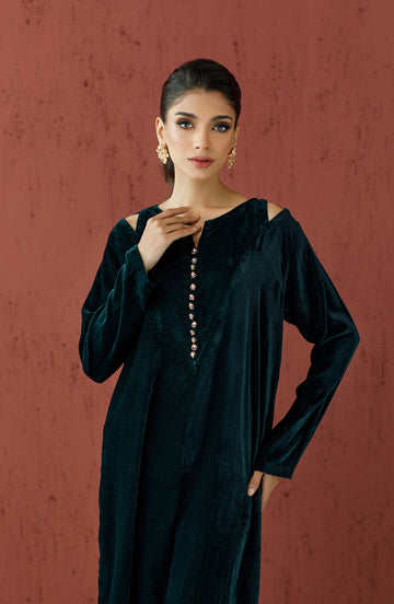 online formal dresses for ladies in Pakistan