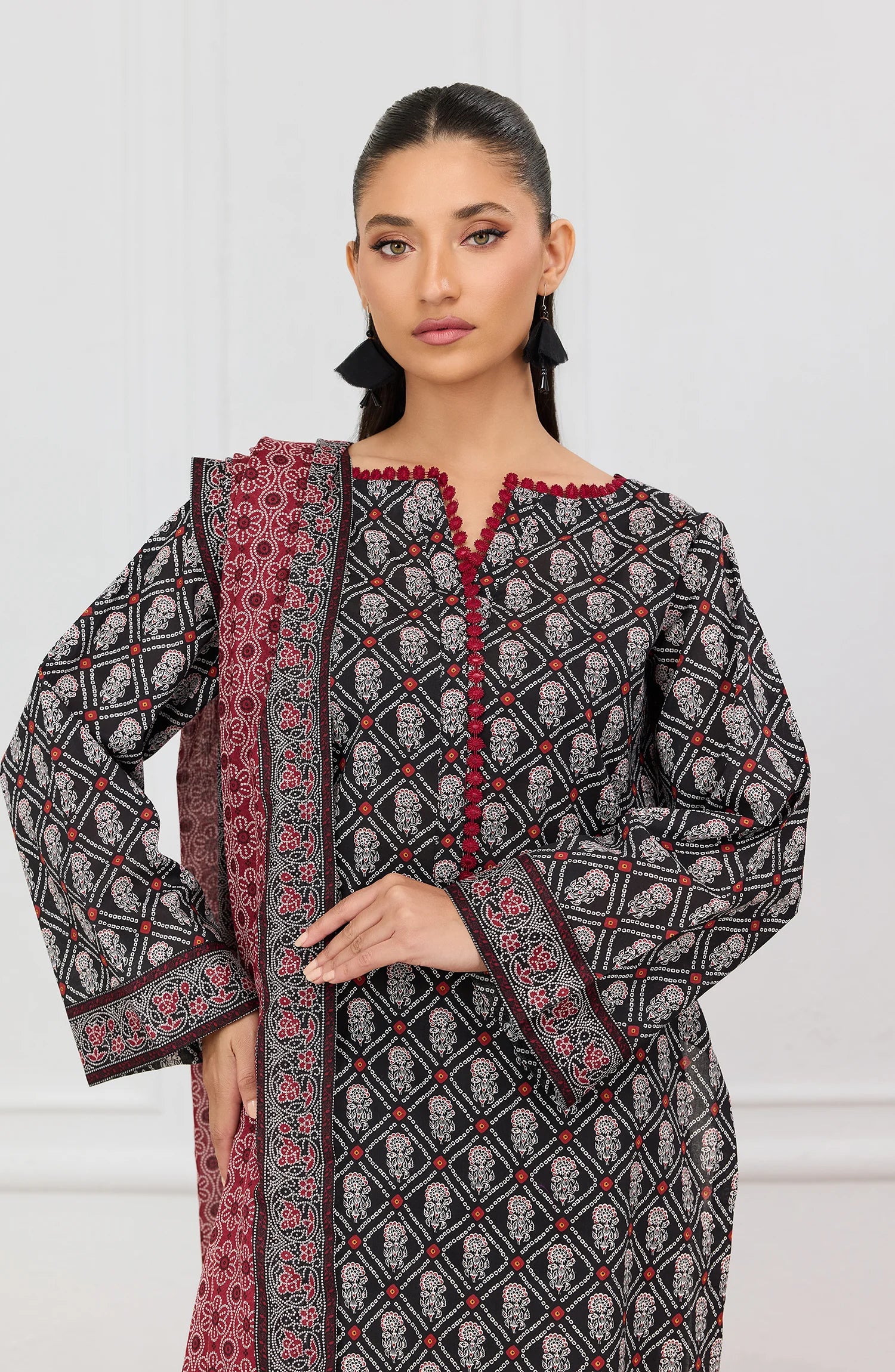 Unstitched | 3 Piece | Printed | Lawn Shirt | OTL-20046/U BLACK